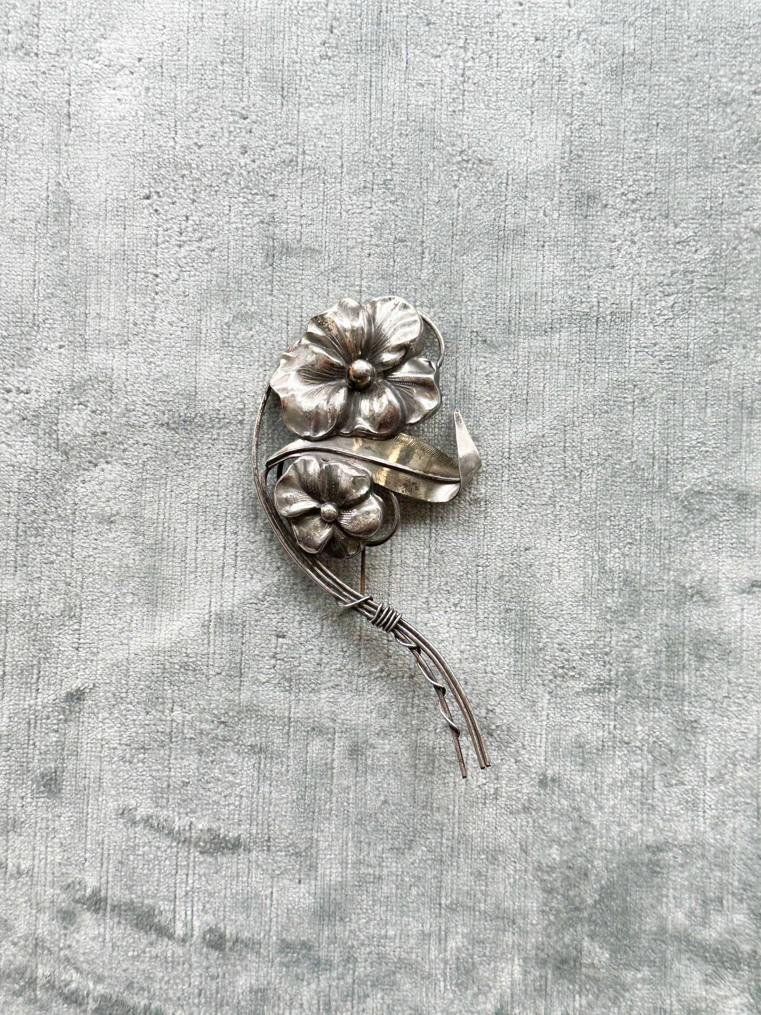 STERING FLOWER (1 of 2).jpg