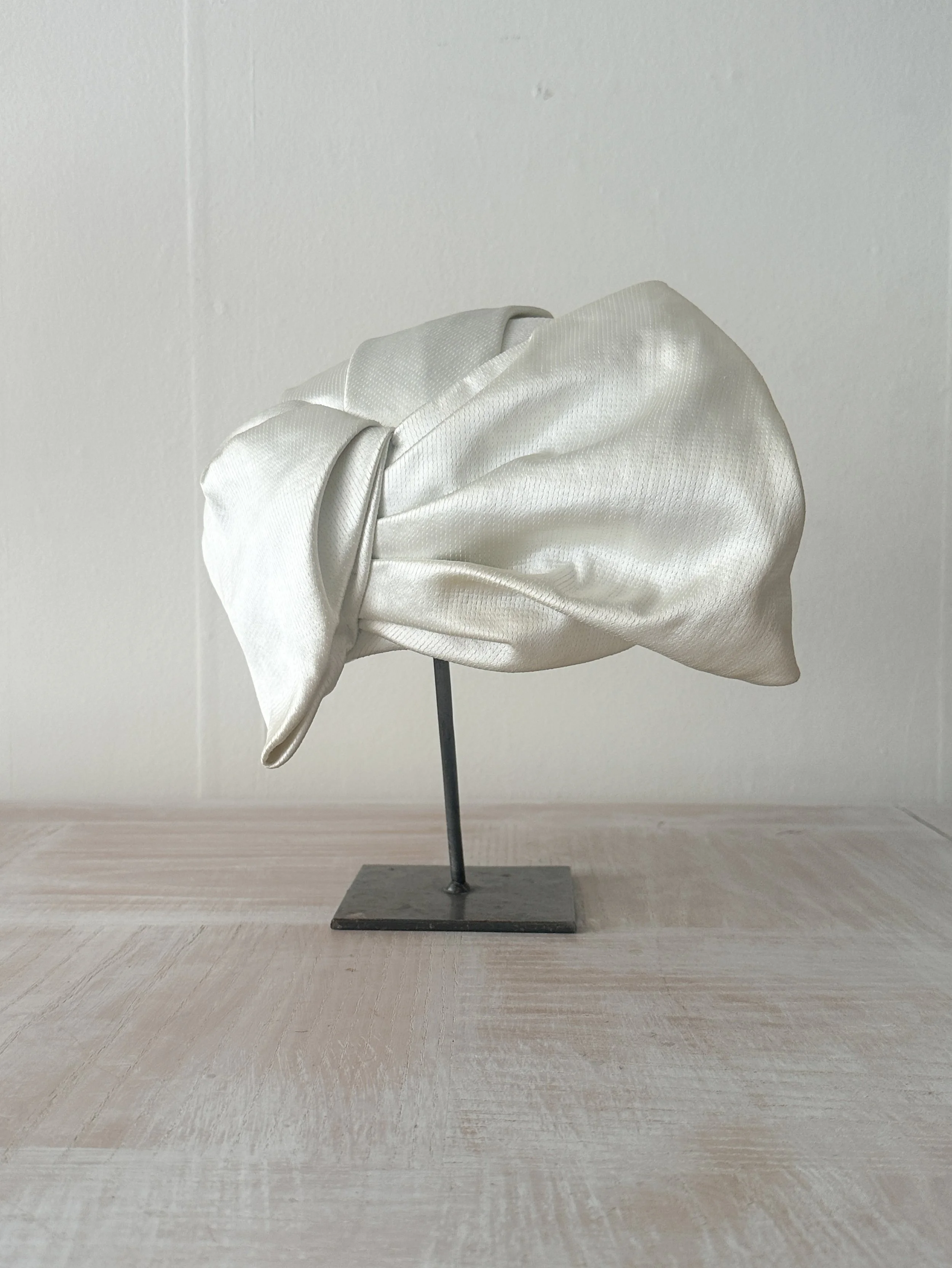 nina ricci hat (2 of 4).jpg