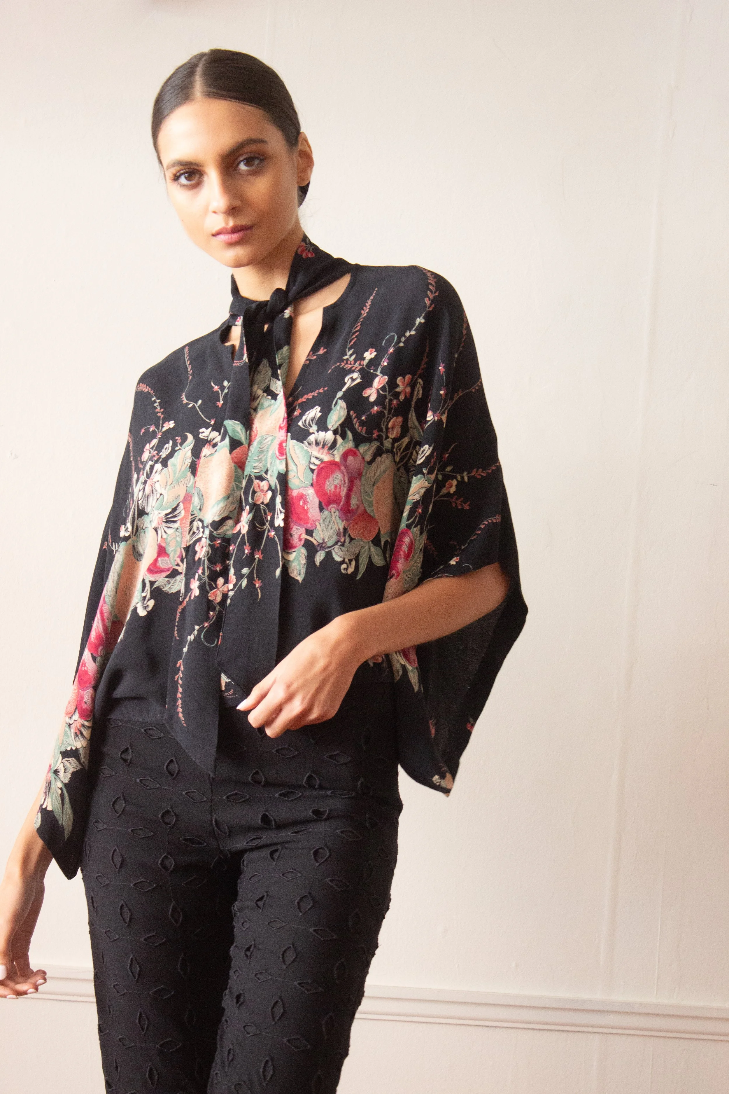 kimono top (3 of 4).jpg