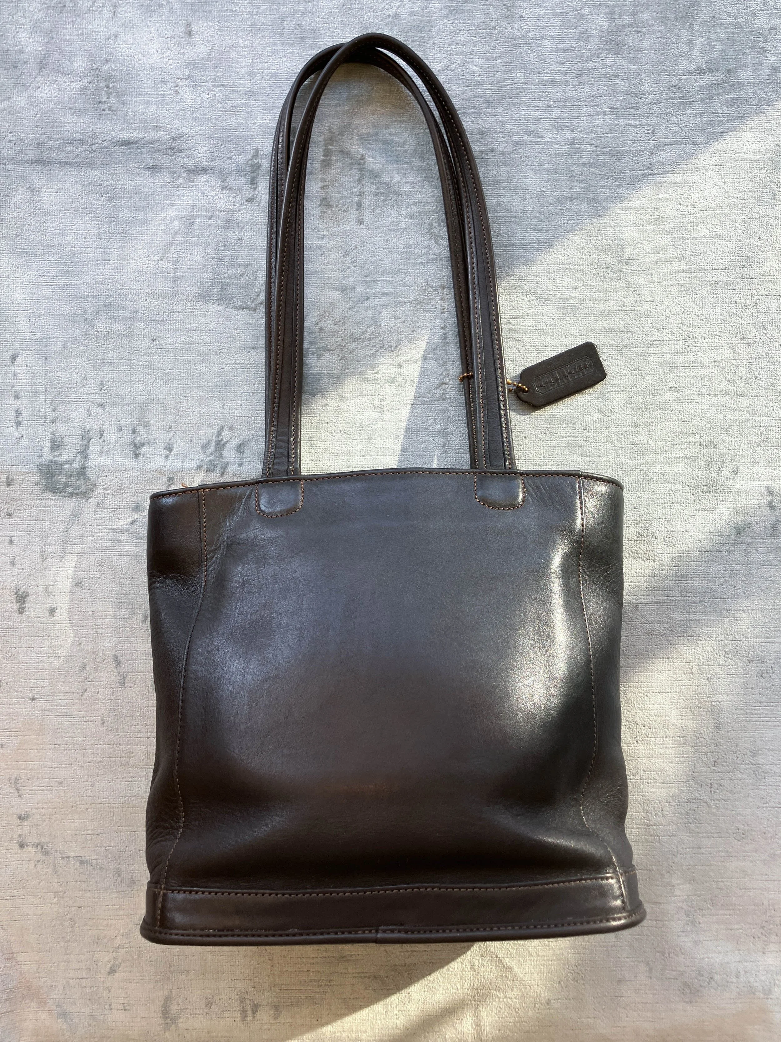 coach tote (2 of 5).jpg