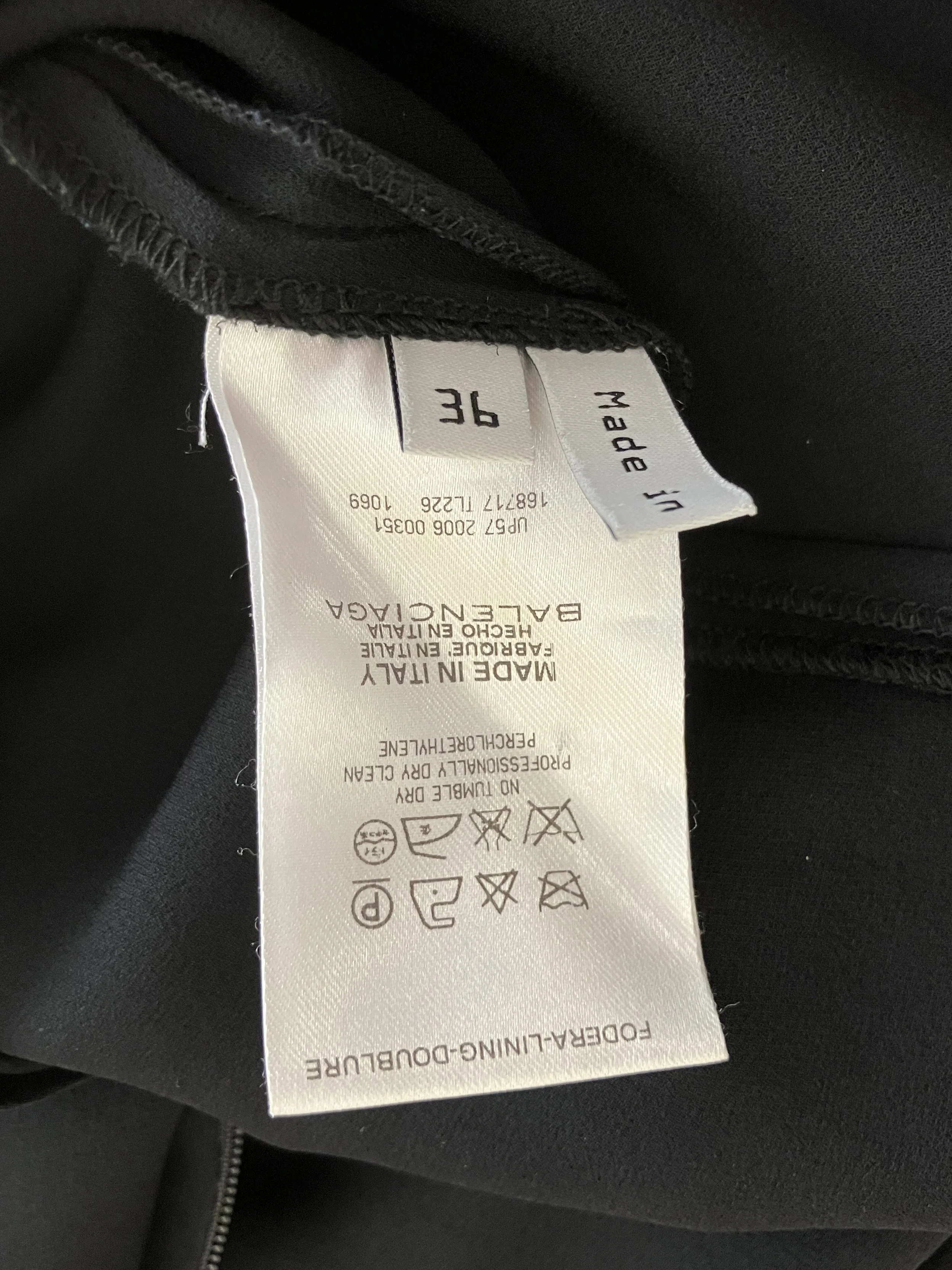 balenciaga tag 2.jpeg