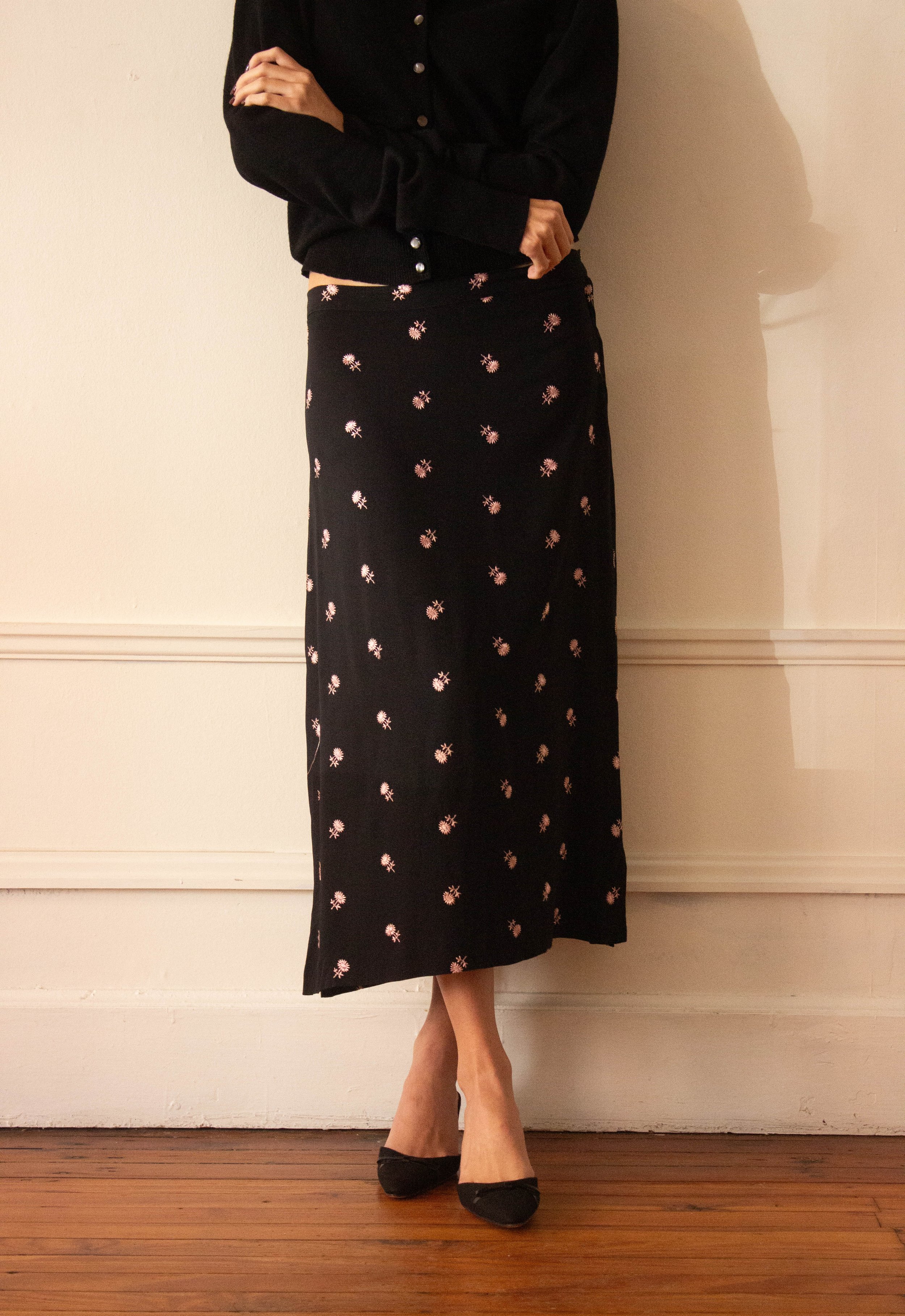 embroidered skirt (2 of 2).jpg