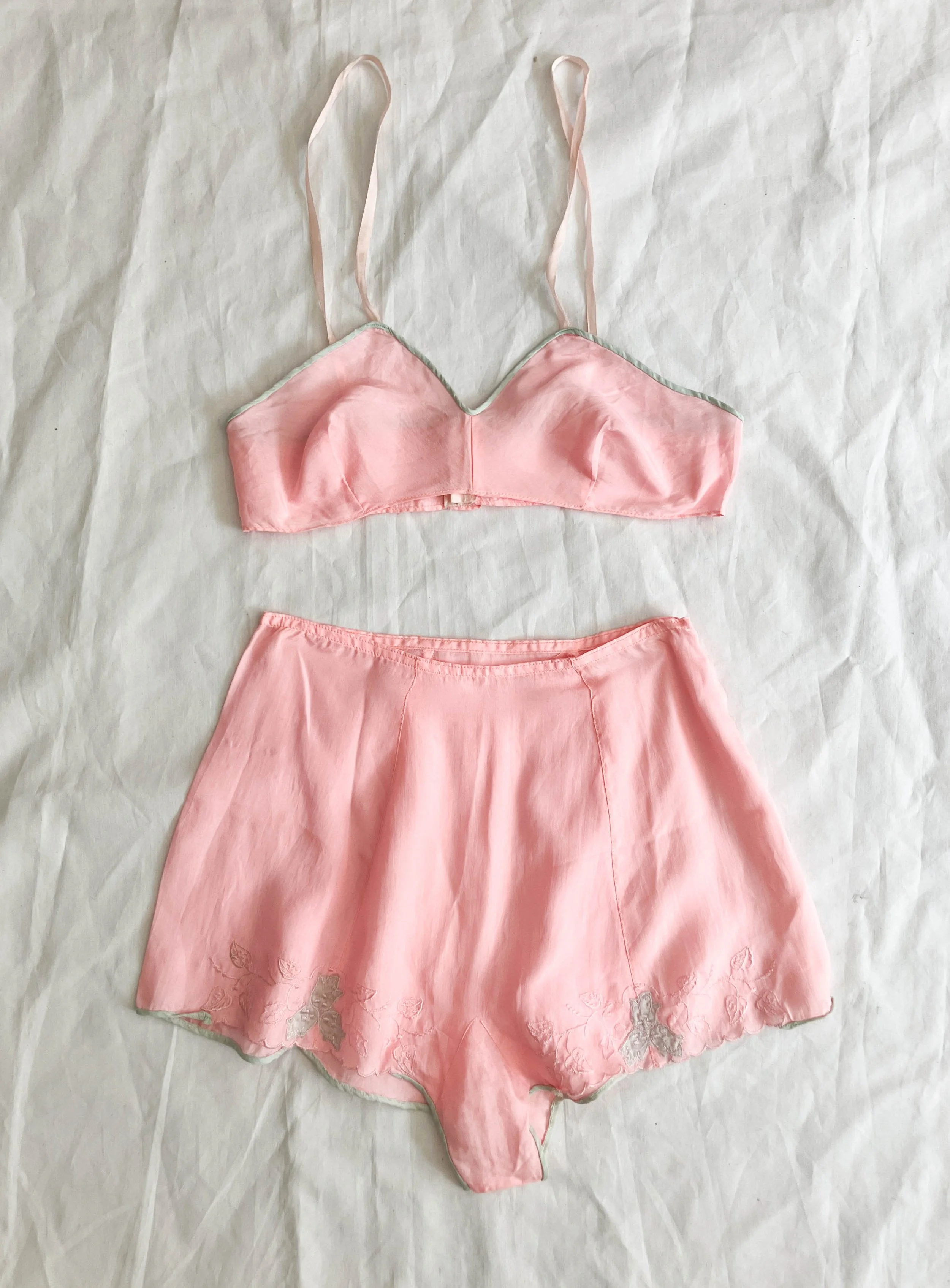 silk set (1 of 4).jpg