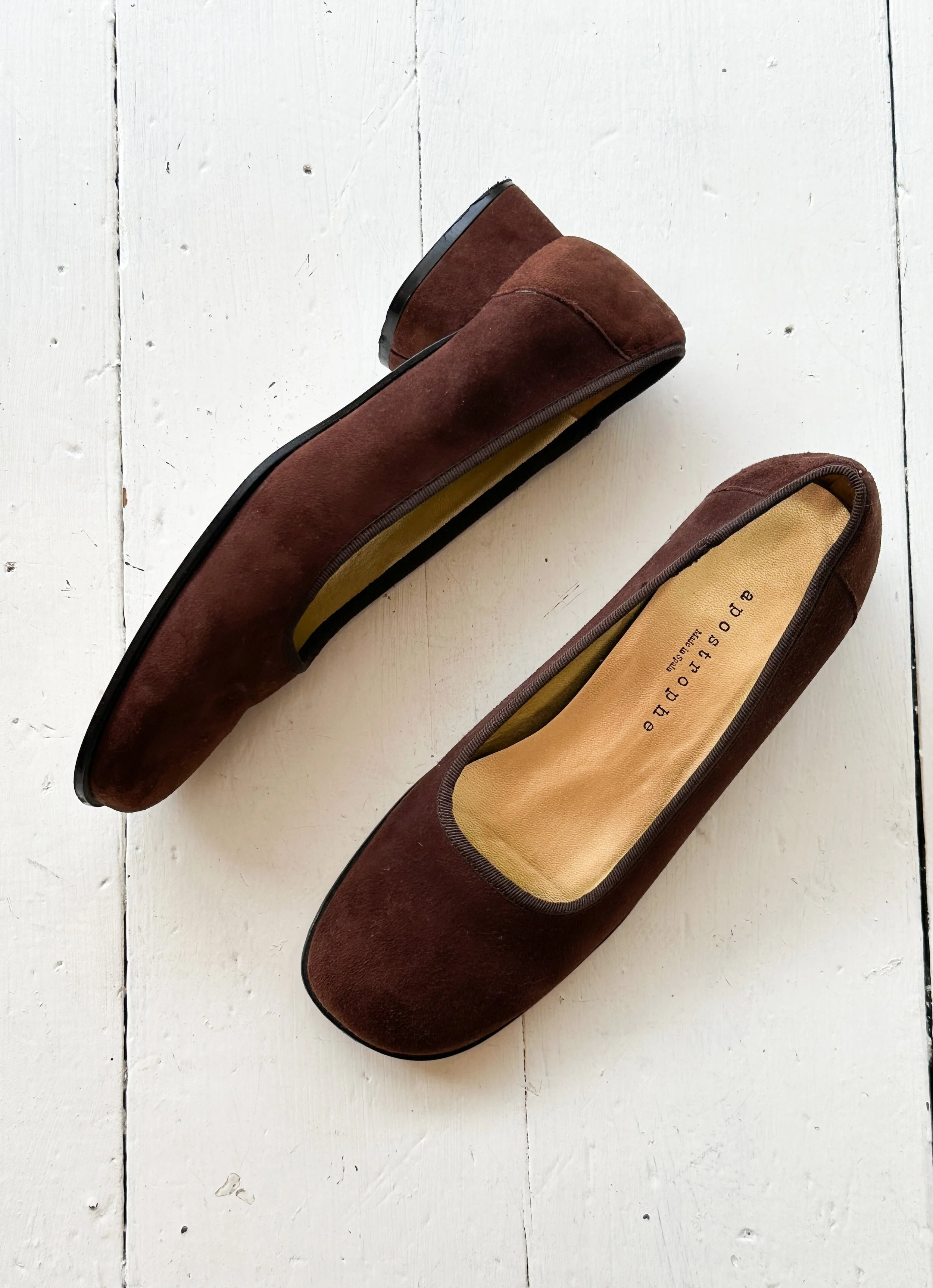 brown flats (3 of 4).jpg