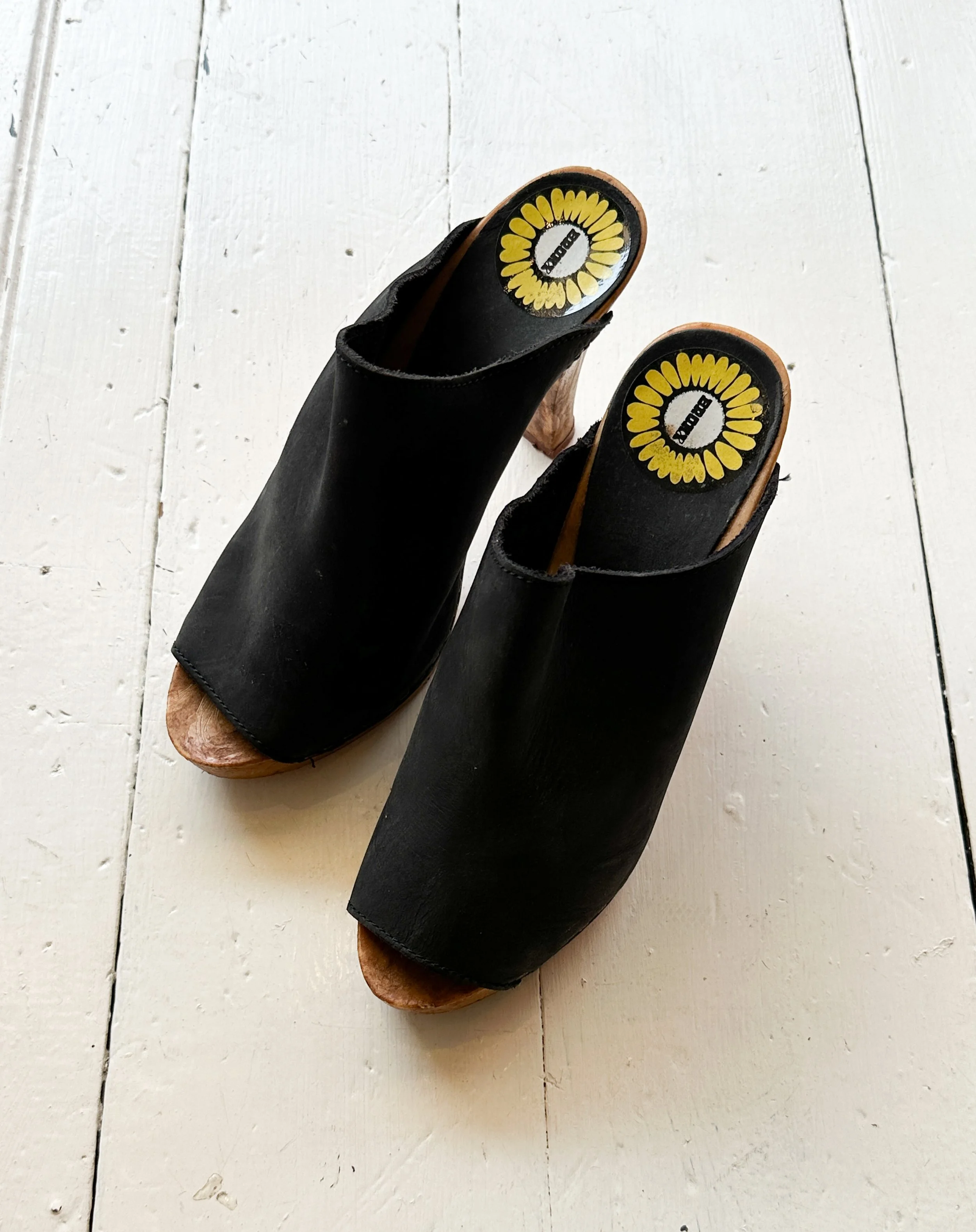 italian mules (1 of 4).jpg