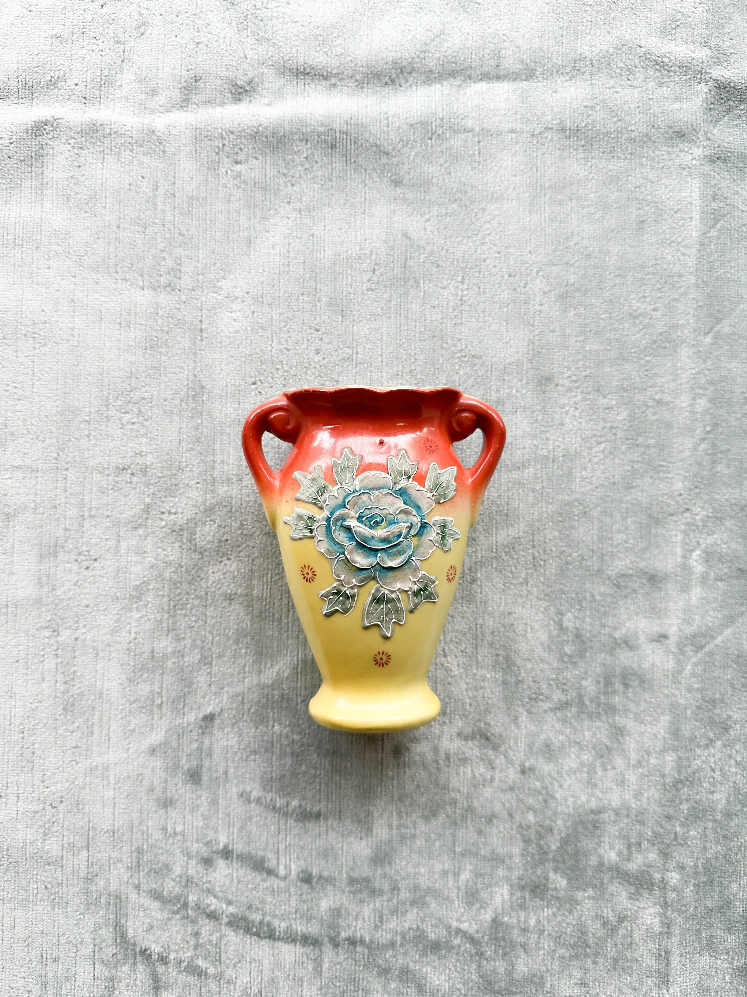 VASE (1 of 3).jpg