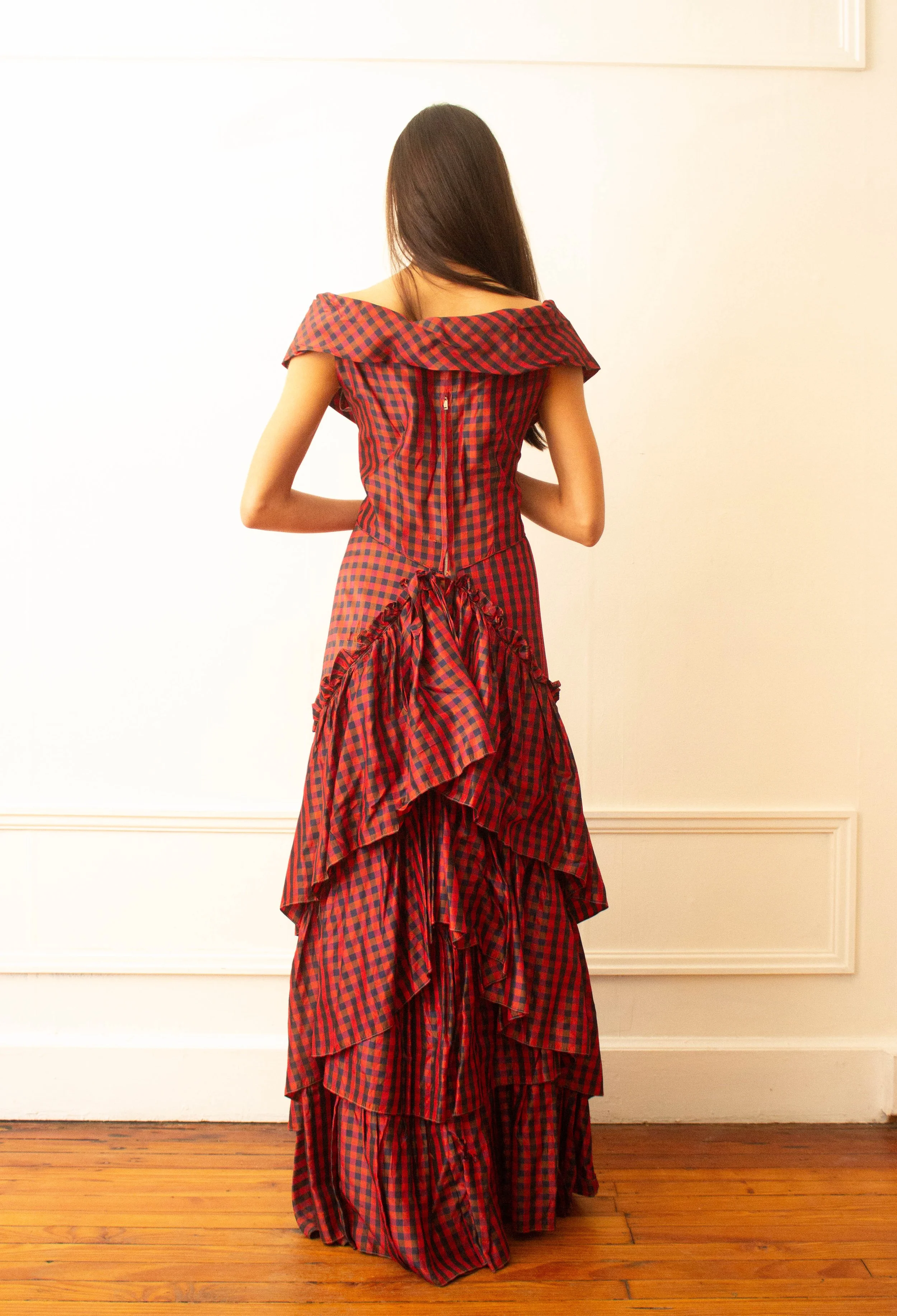 gingham gown (4 of 4).jpg