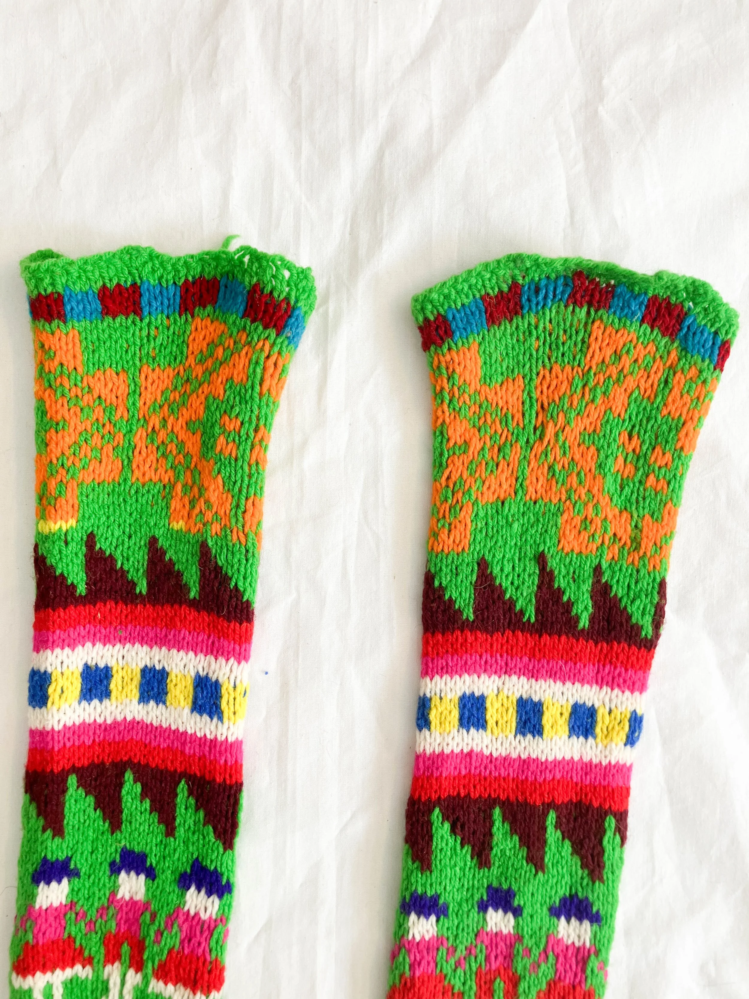 green socks (5 of 5).jpg