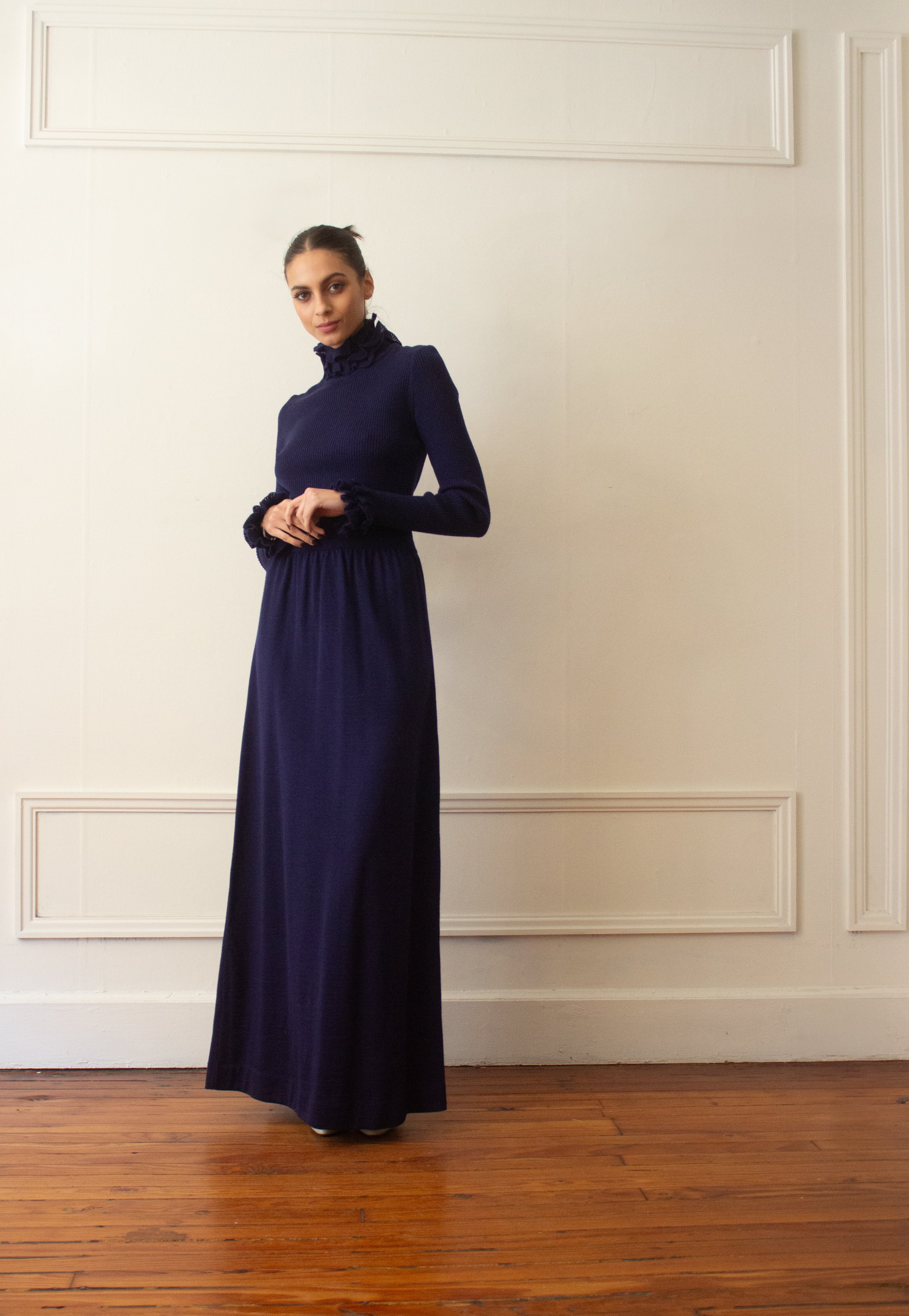 blue knit (2 of 4).jpg
