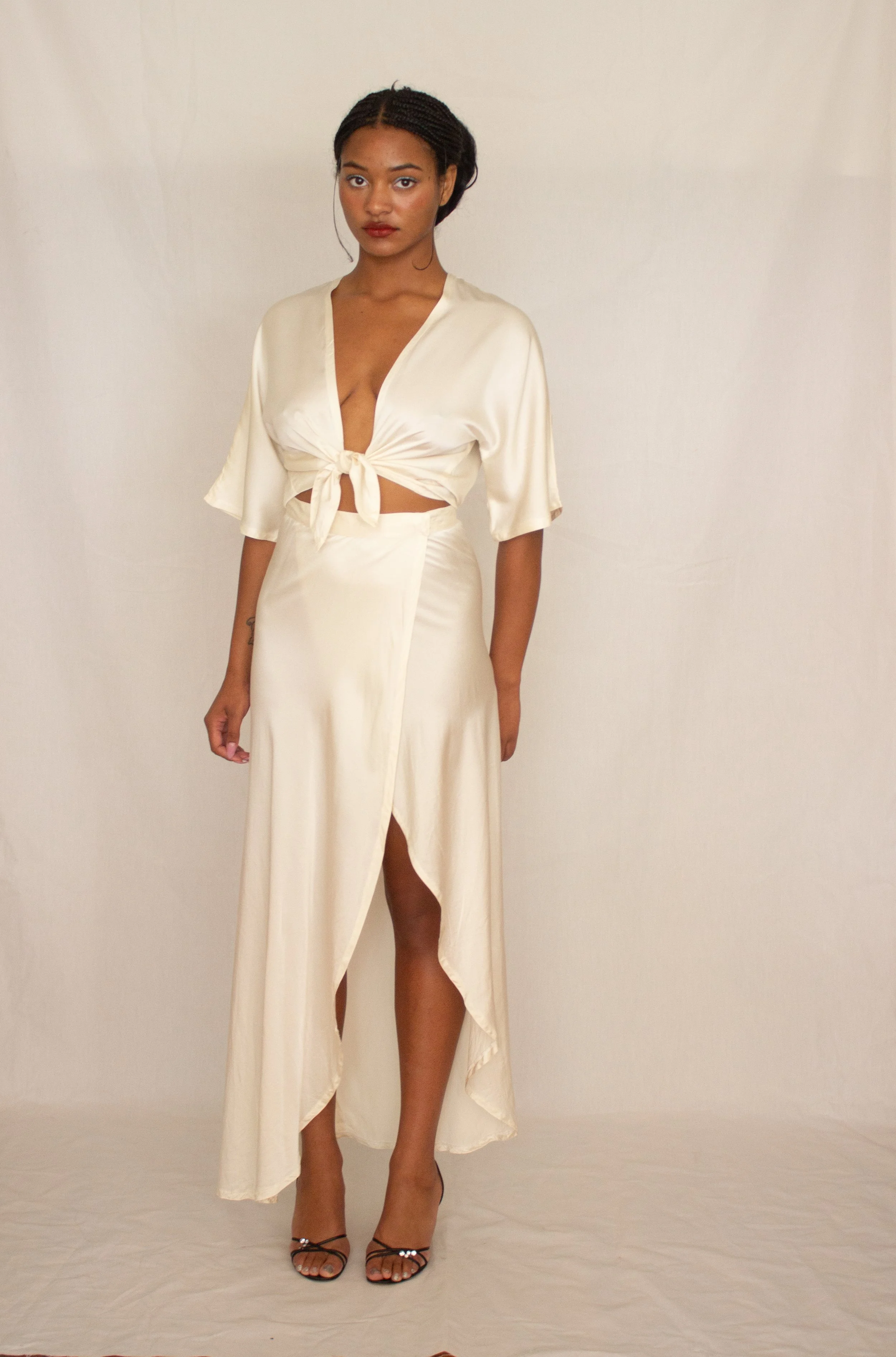 1980s silk charmeuse creme (6 of 6).jpg