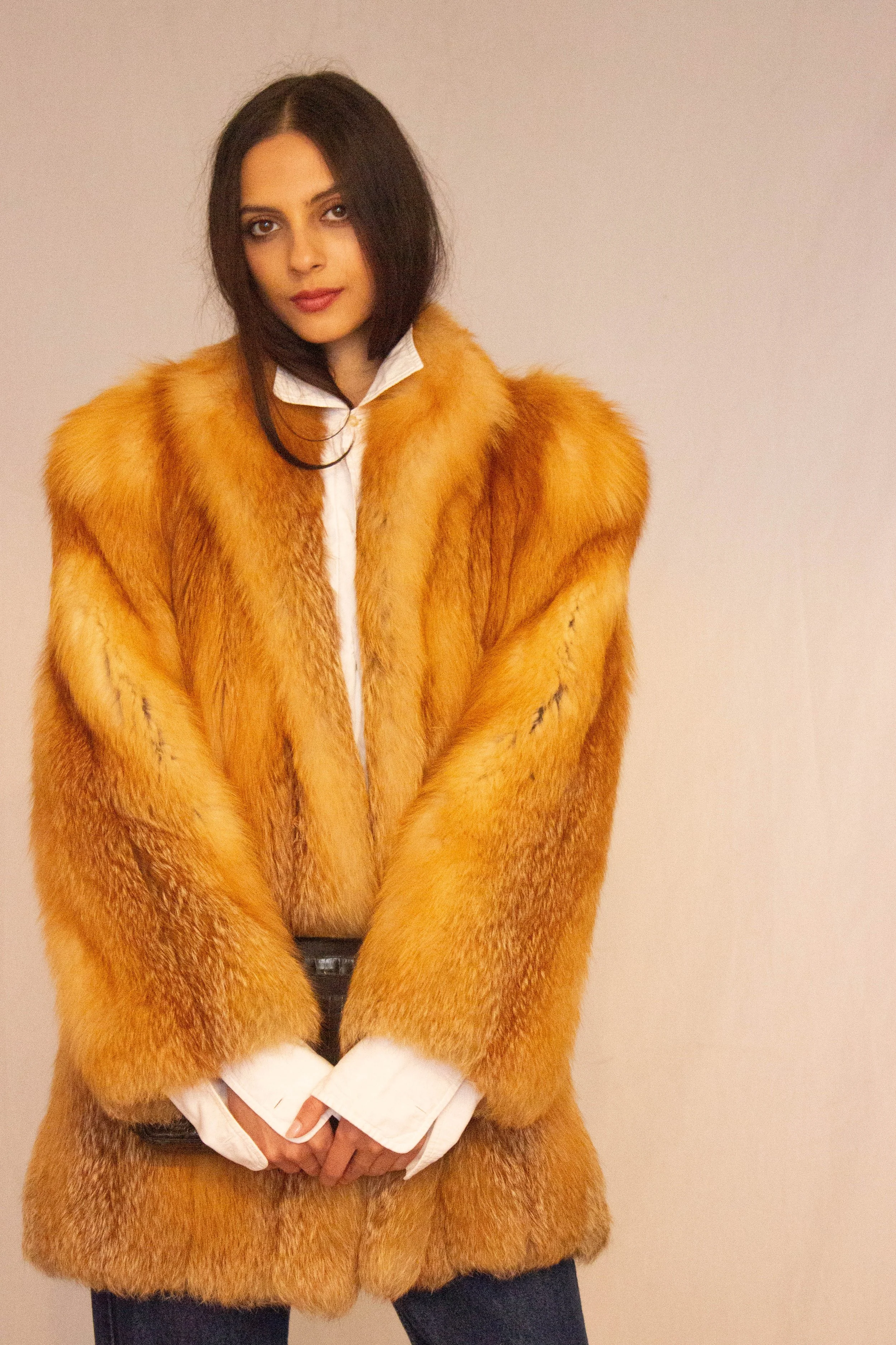 fox fur coat (5 of 7).jpg