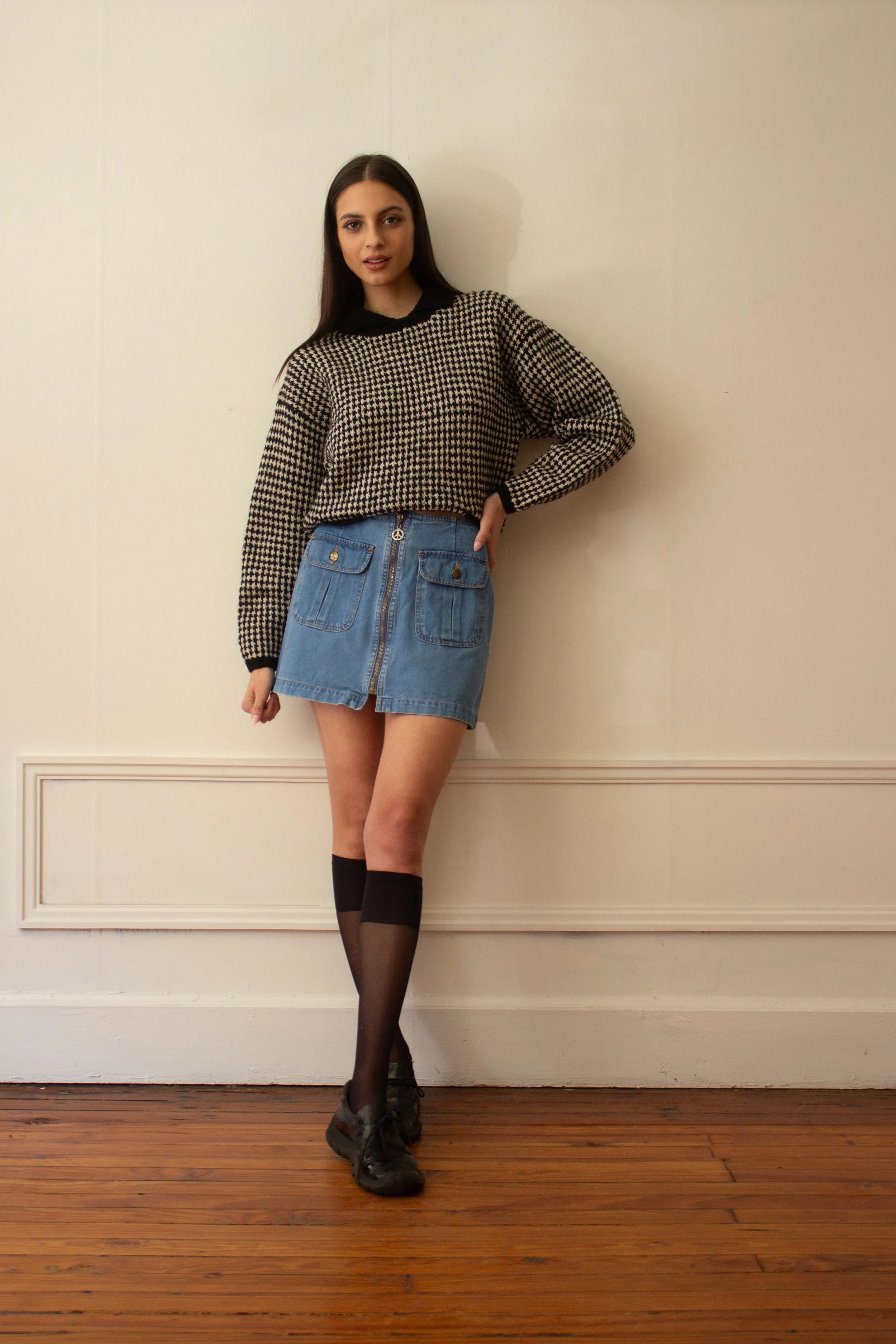 houndstooth and mini skirt (2 of 7).jpg