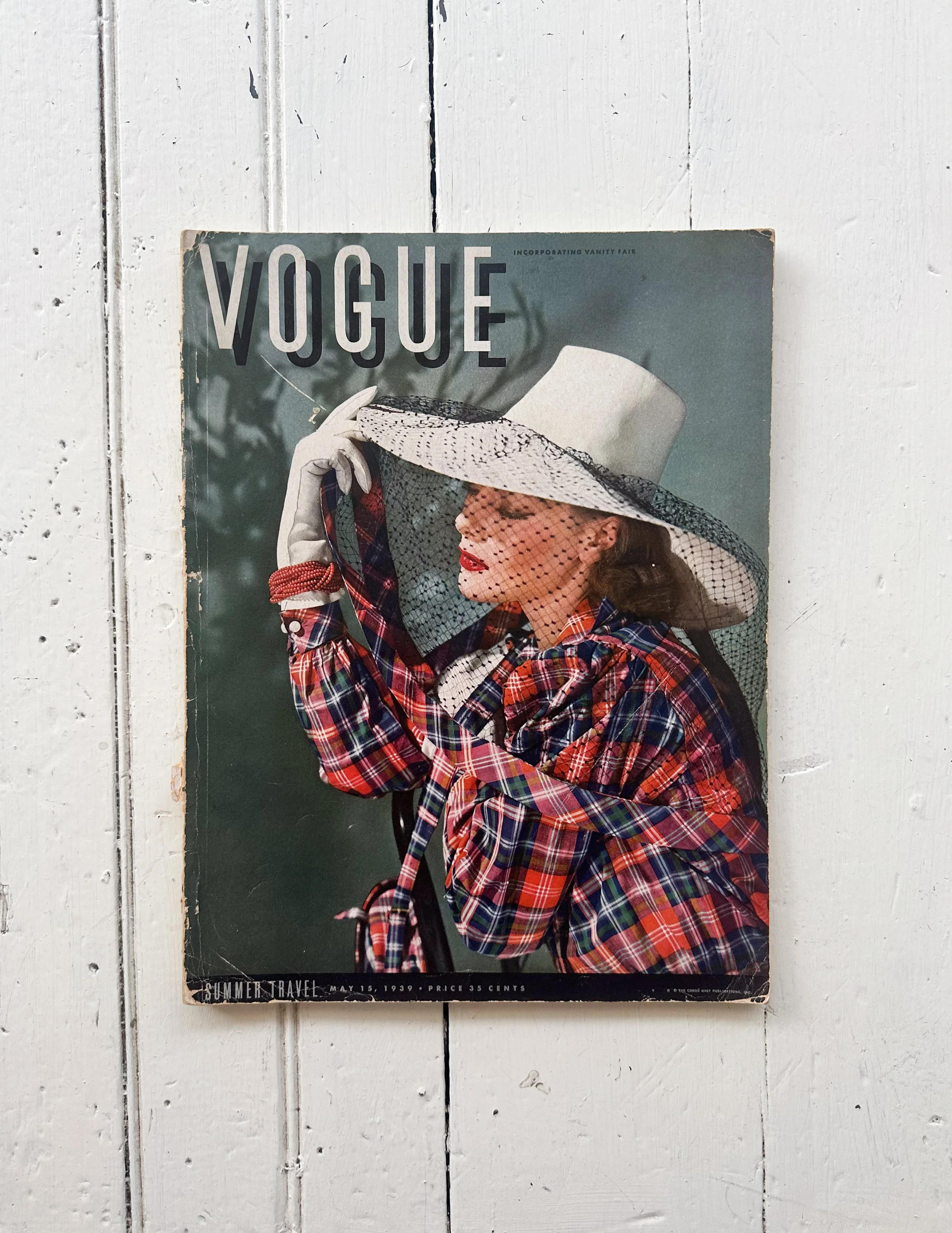 Vintage Vogue Magazine Horst P. Horst Cover May 1939