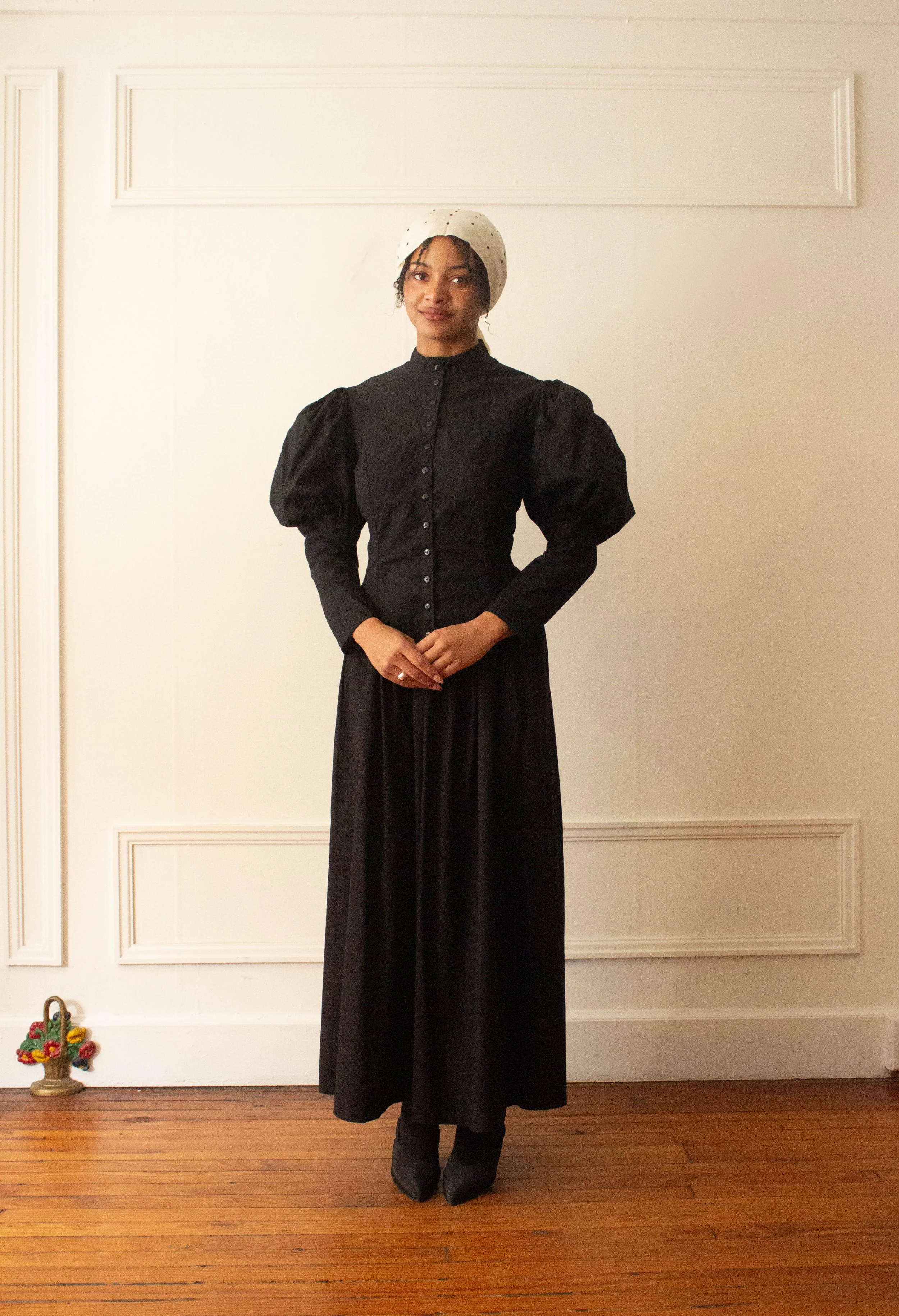 mutton sleeve (1 of 5).jpg