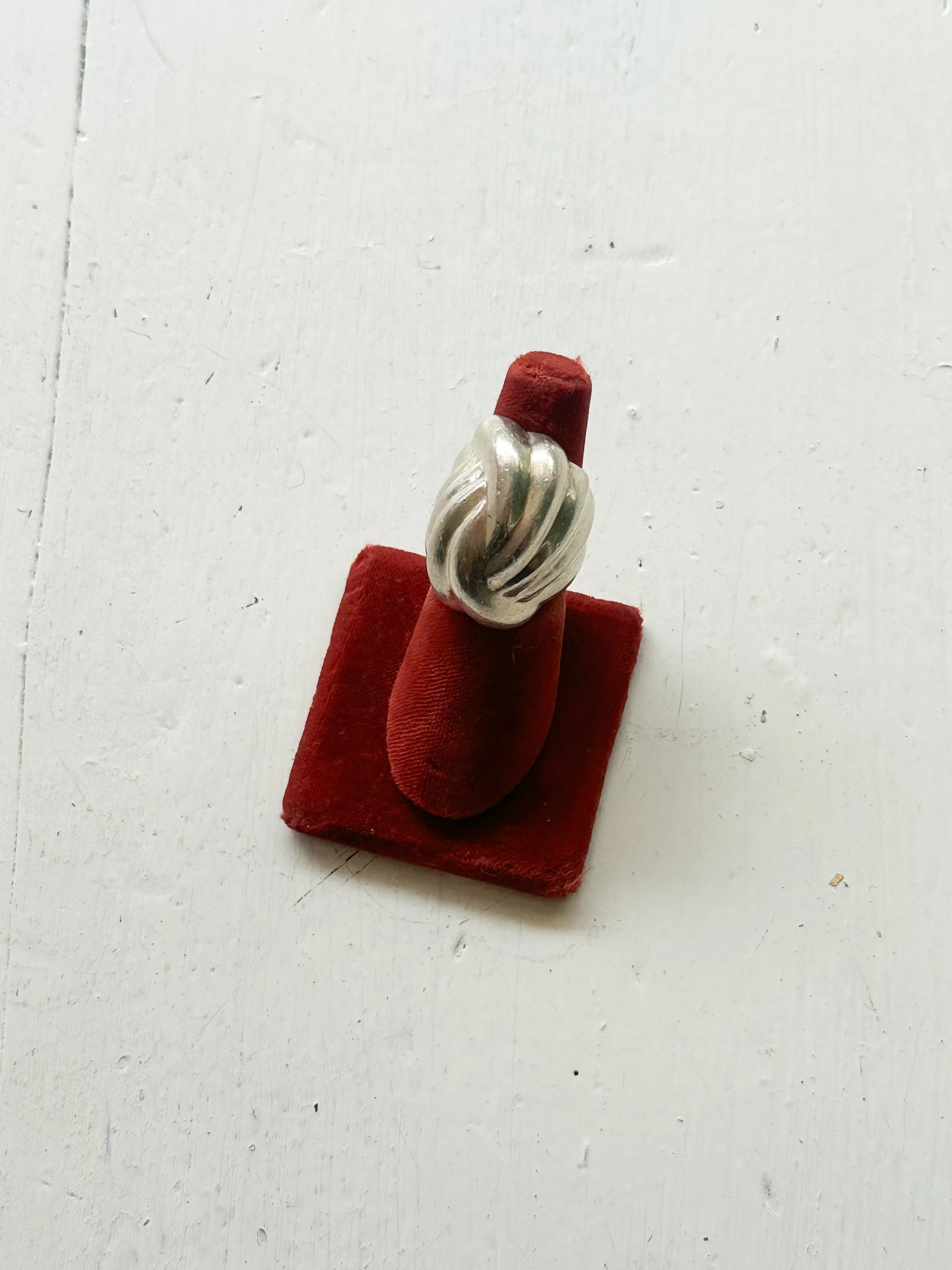 knot ring (1 of 3).jpg