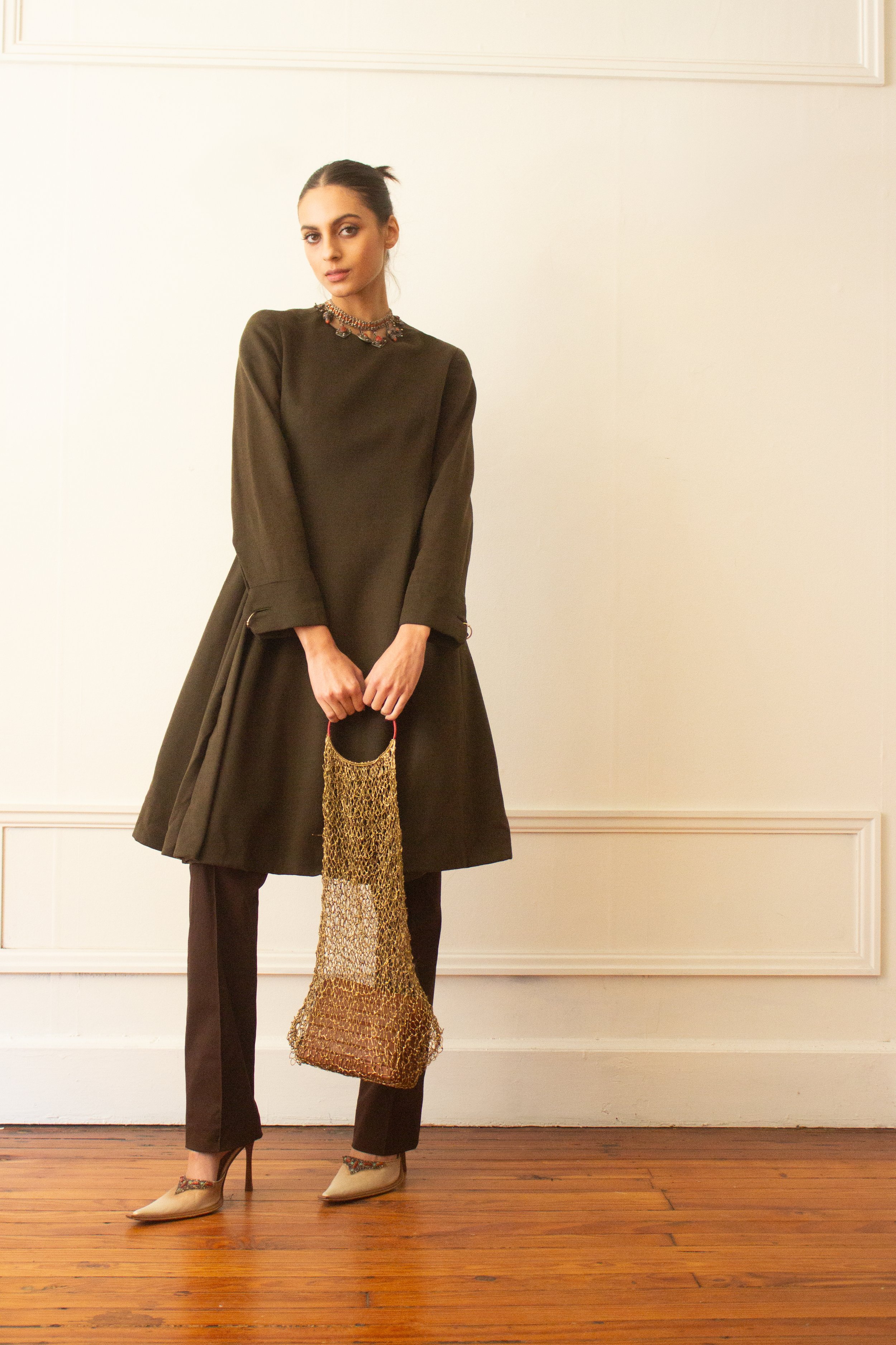 olive trapeze (2 of 7).jpg