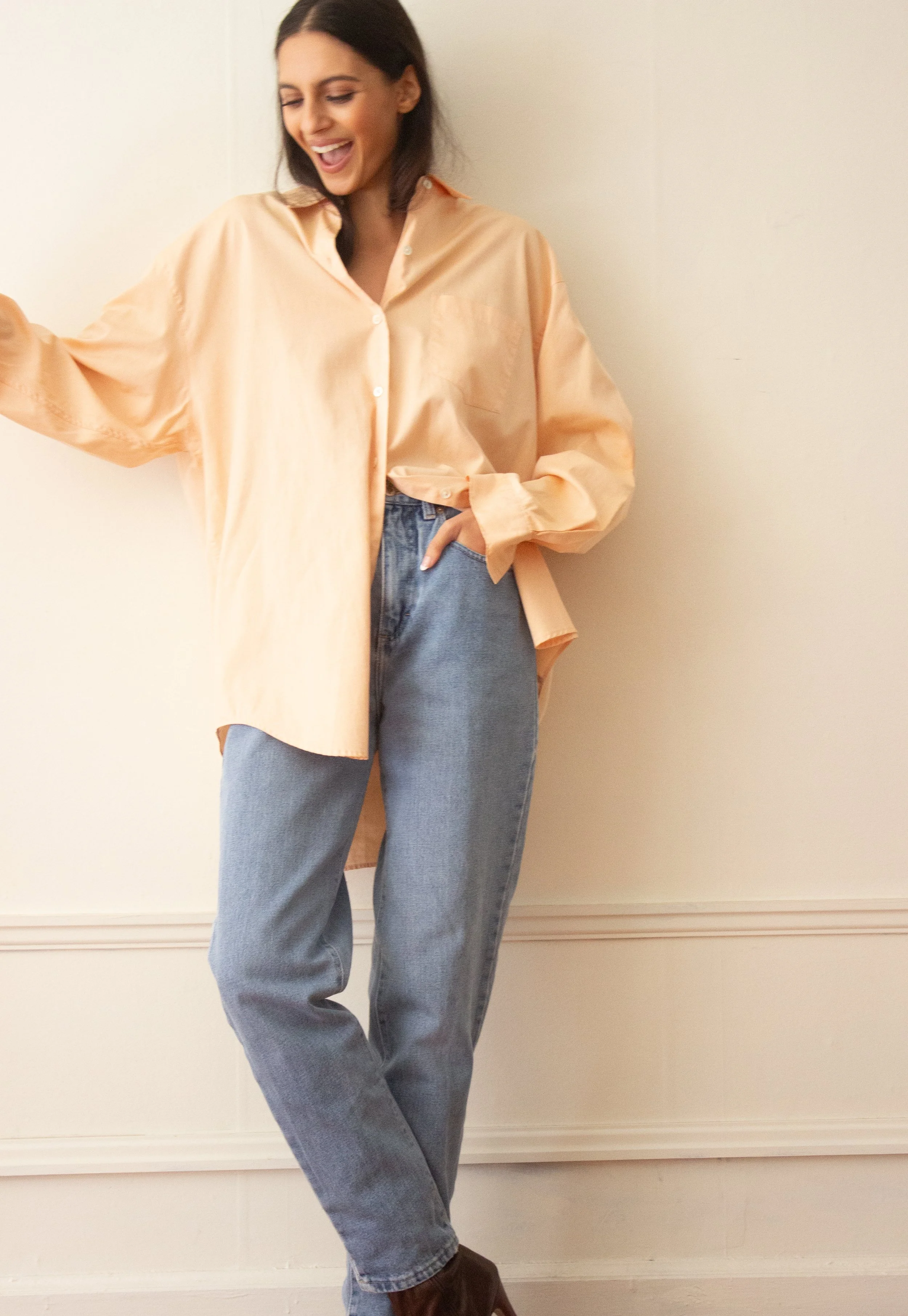 gap peach shirt (1 of 2).jpg