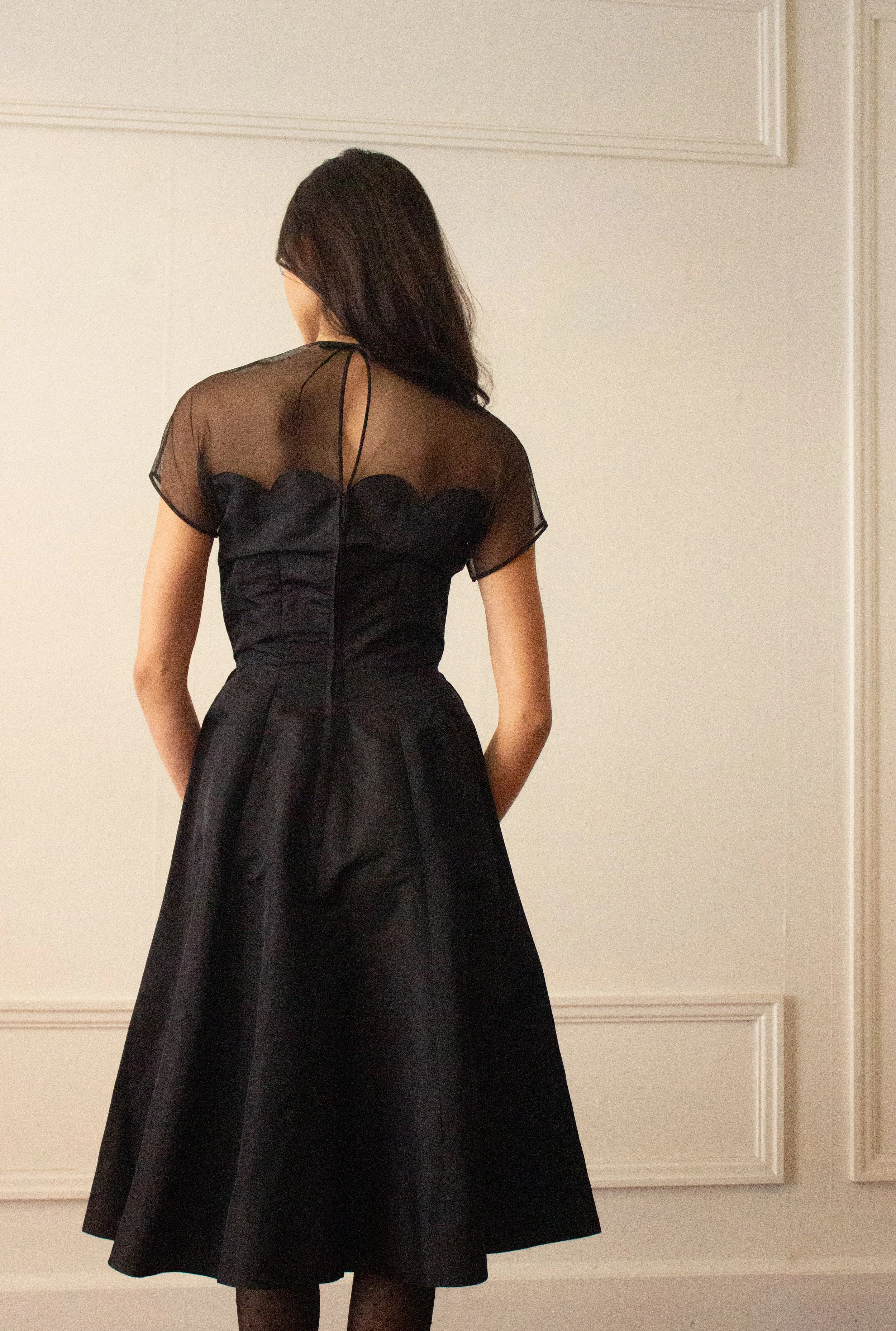 scalloped cocktail dress (5 of 5).jpg