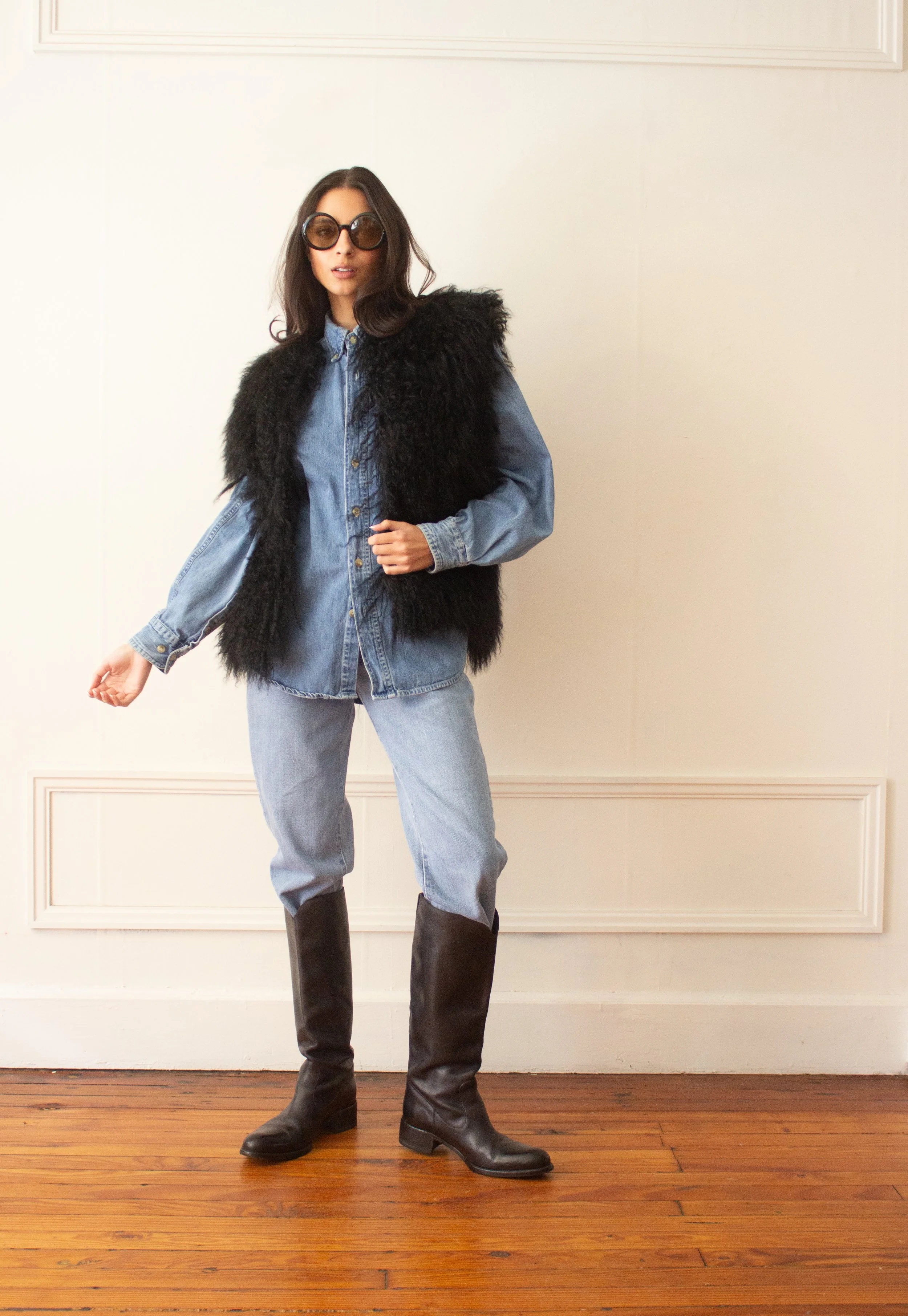 shag vest (3 of 4).jpg