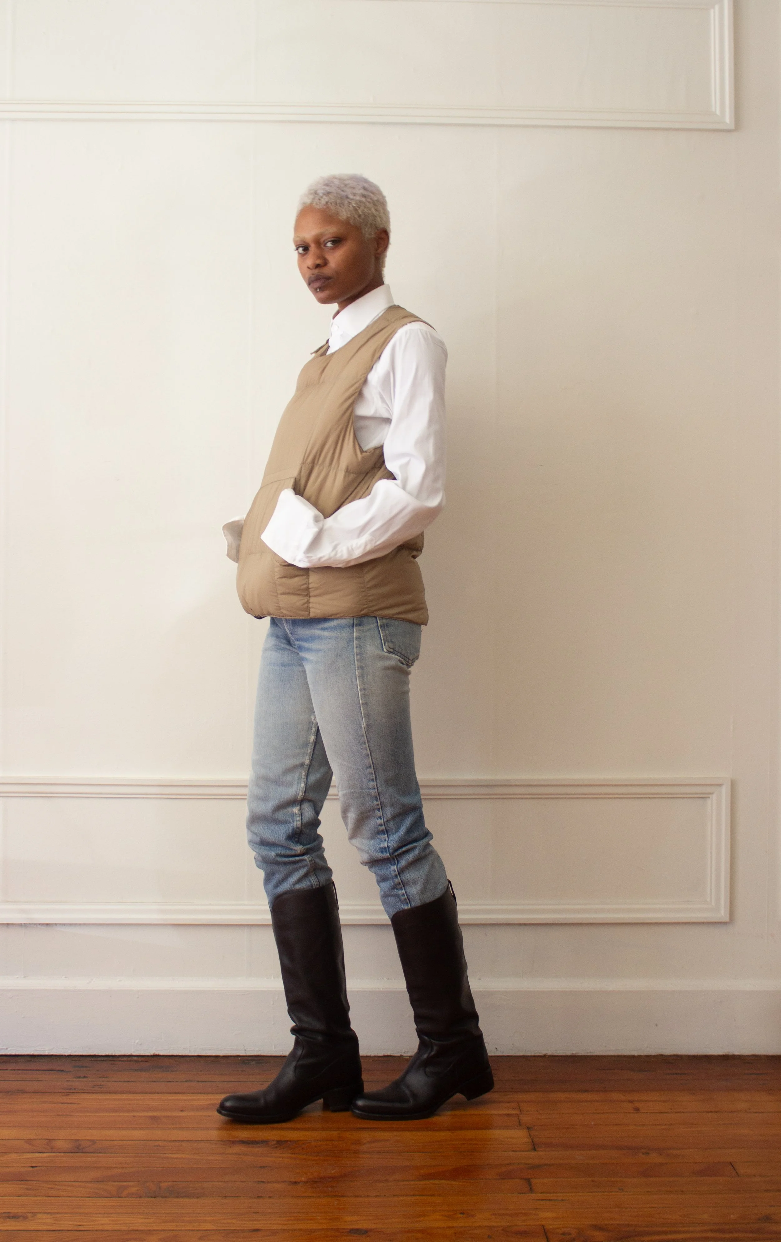 puffer vest (3 of 6).jpg