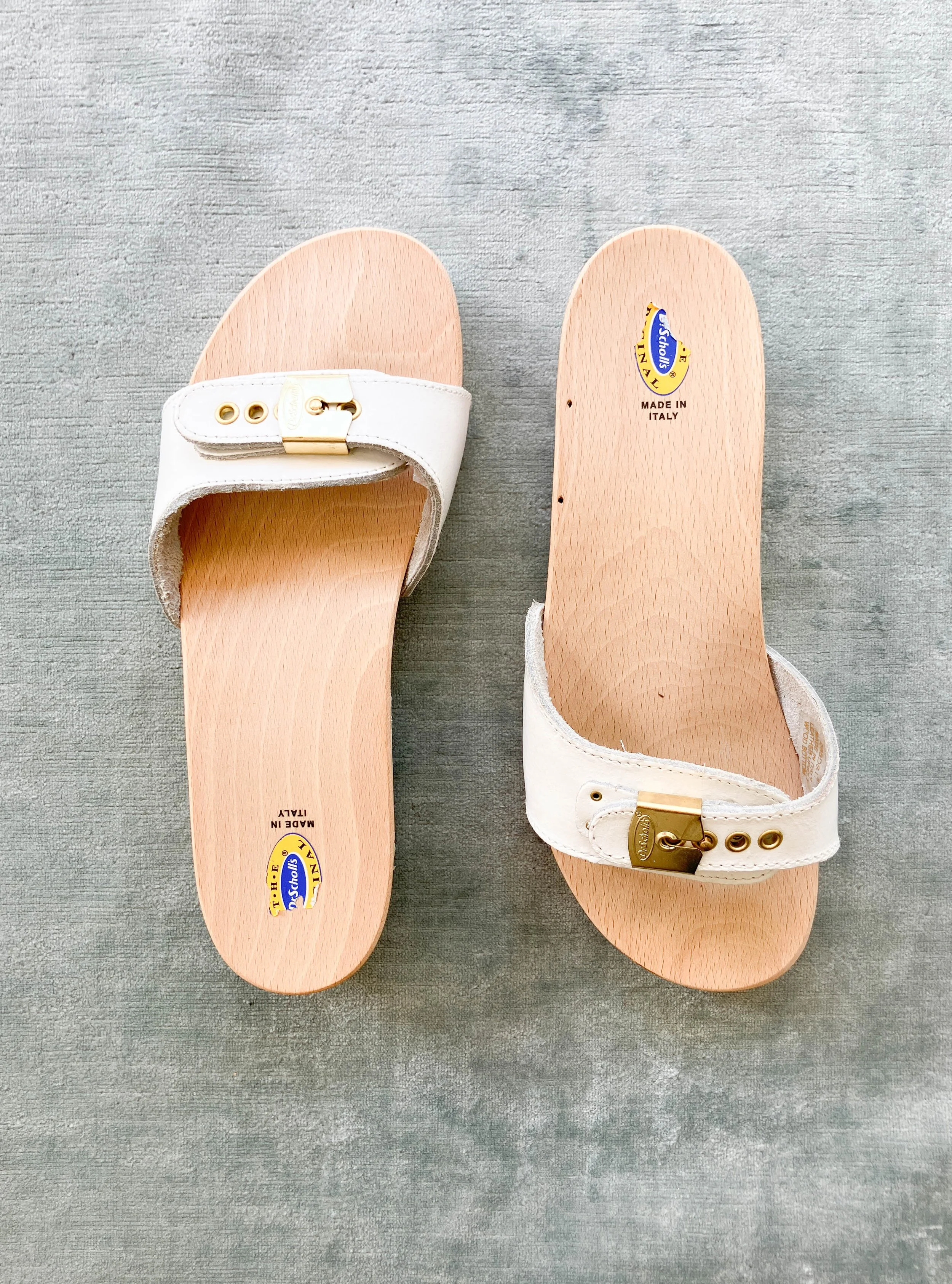 doctor scholls white (4 of 8).jpg