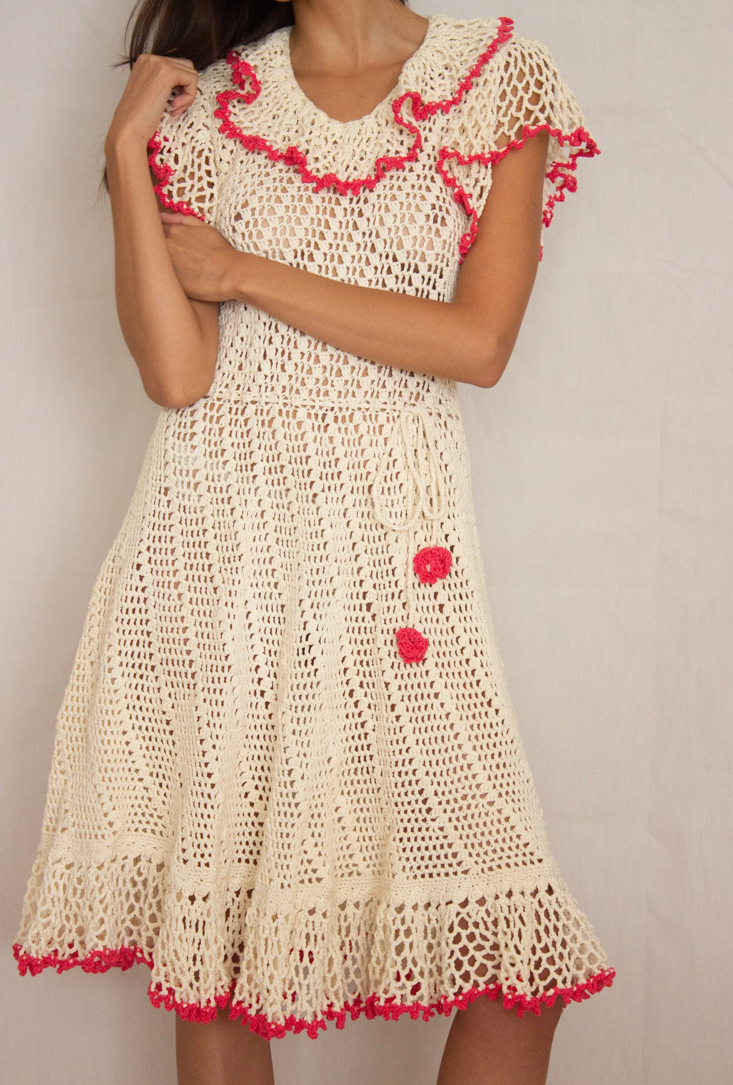 crochet dress and polka dot hat (3 of 9).jpg