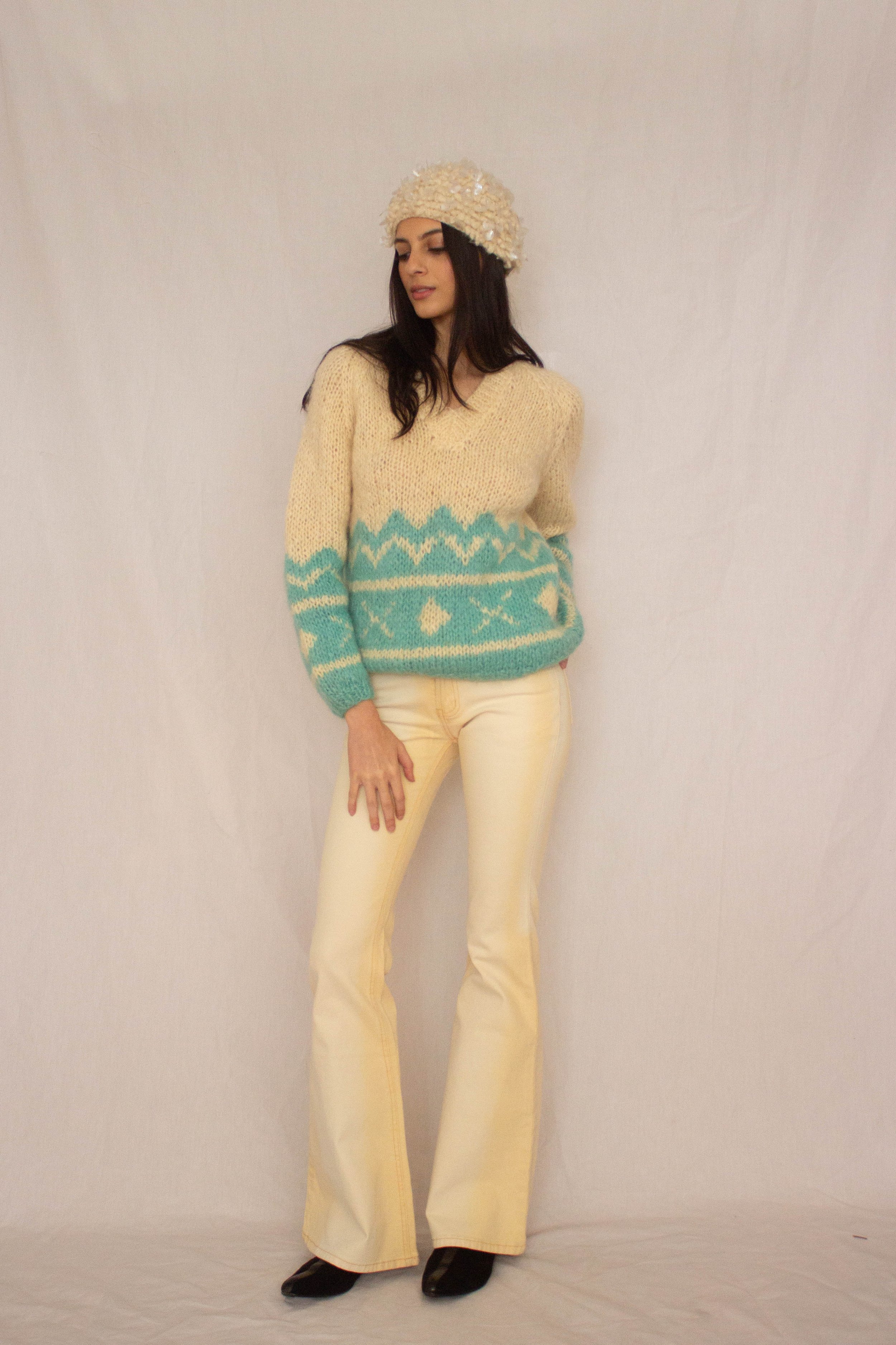 italian sweater and hat (6 of 15).jpg