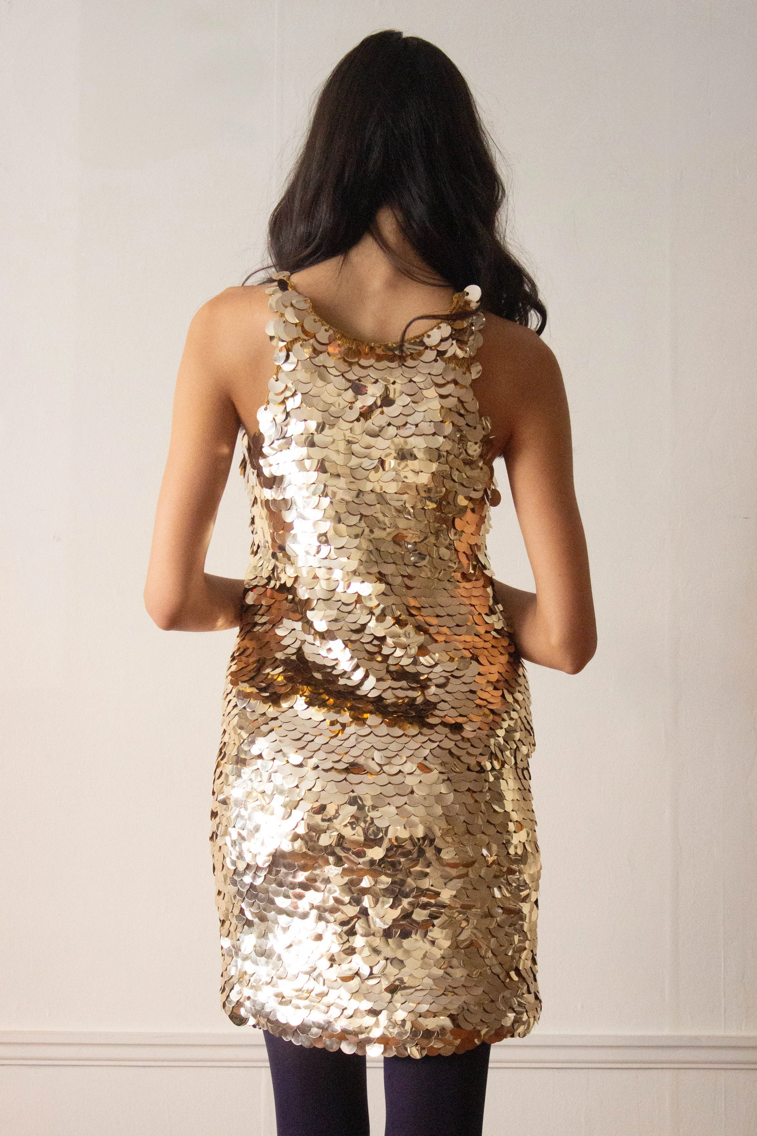 gold pailettes (6 of 9).jpg