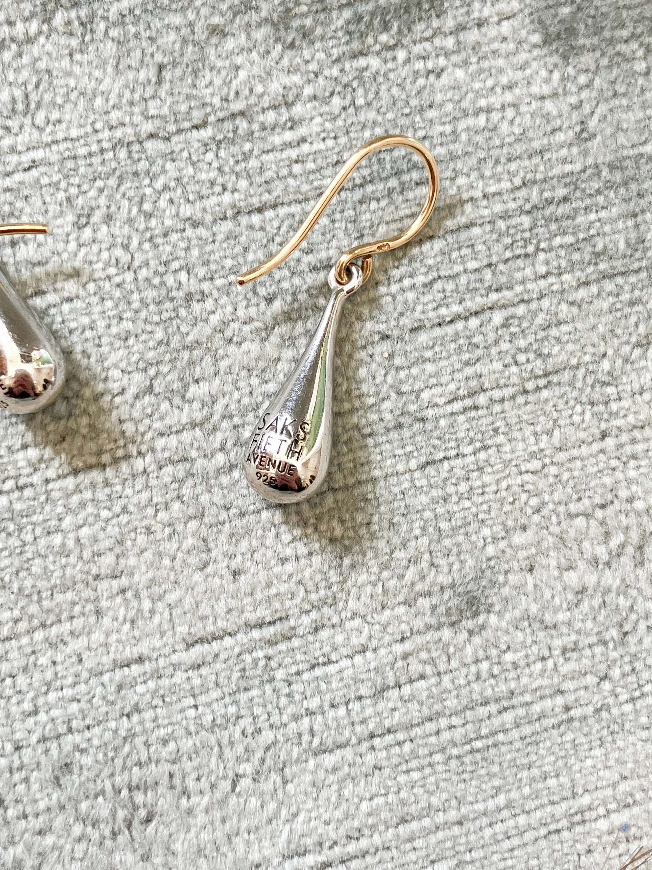 saks earrings (5 of 6).jpg