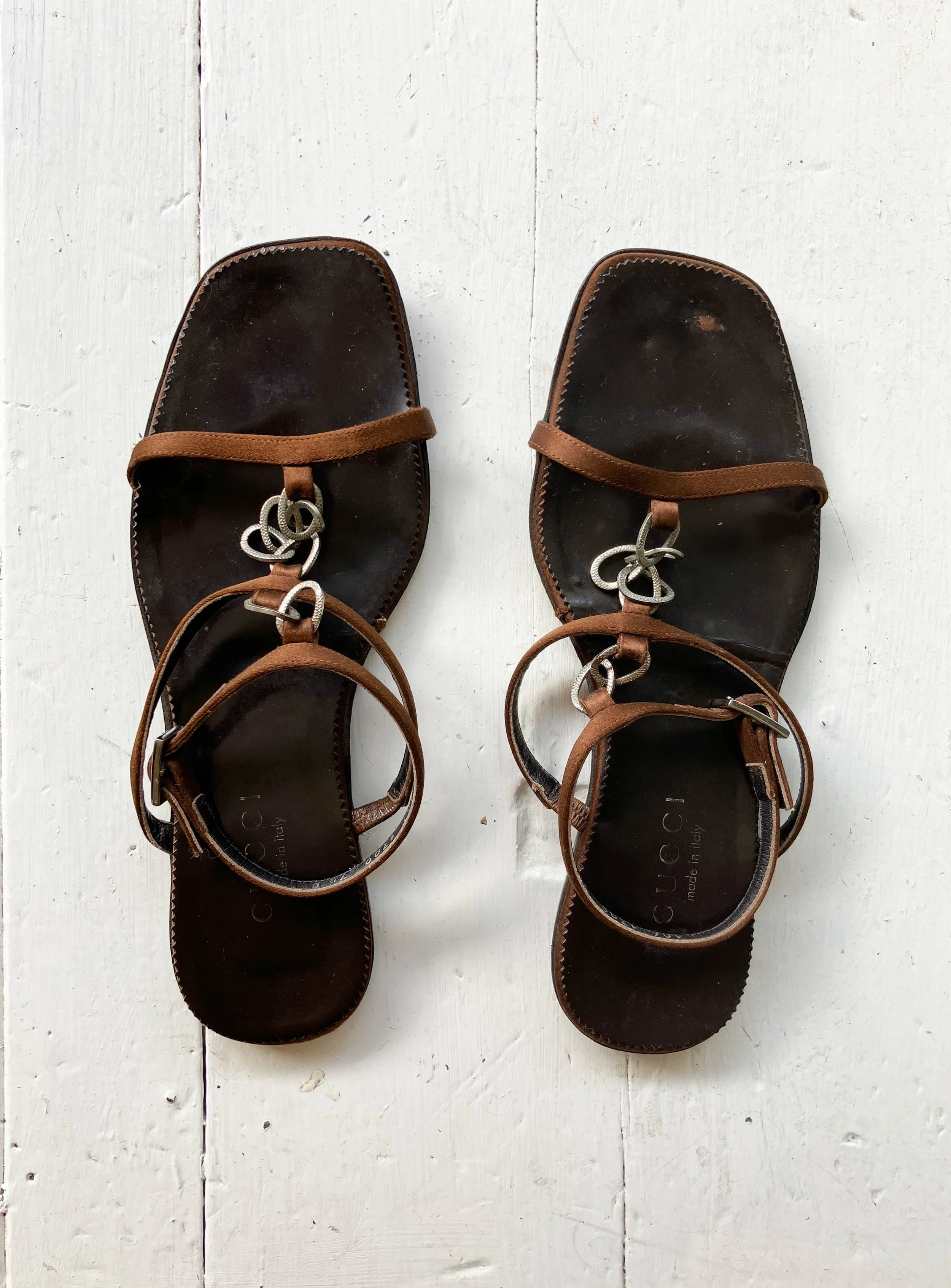 gucci sandals (4 of 5).jpg