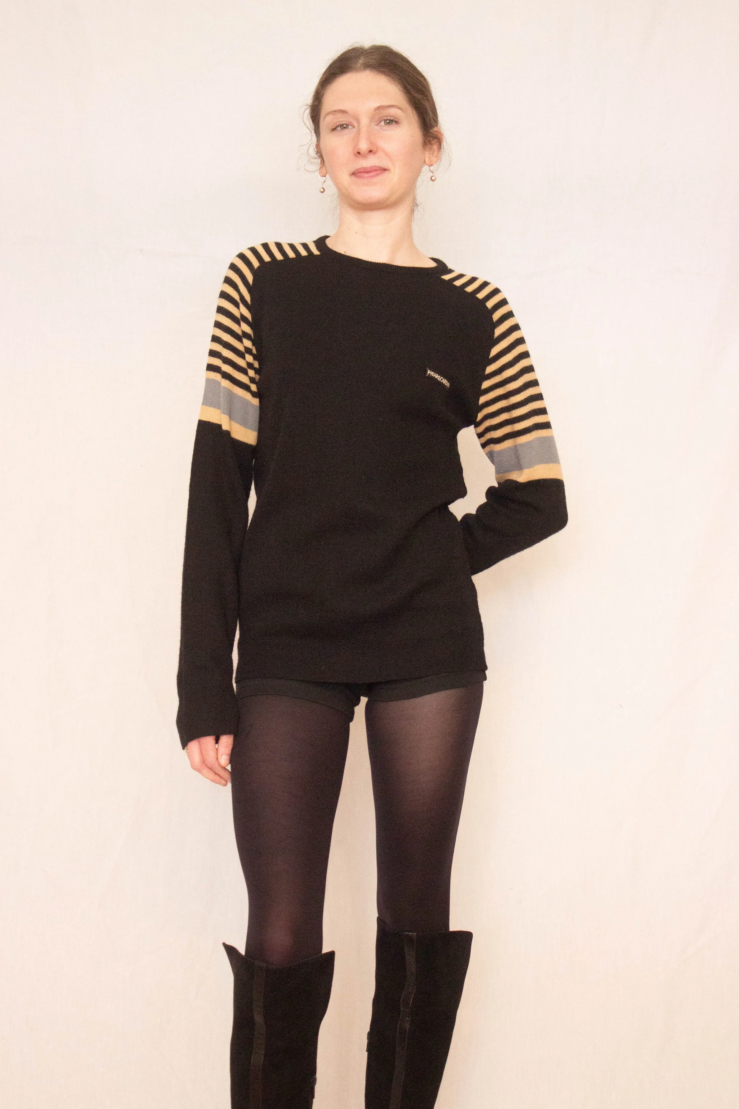 pierre cardin sweater (3 of 6).jpg