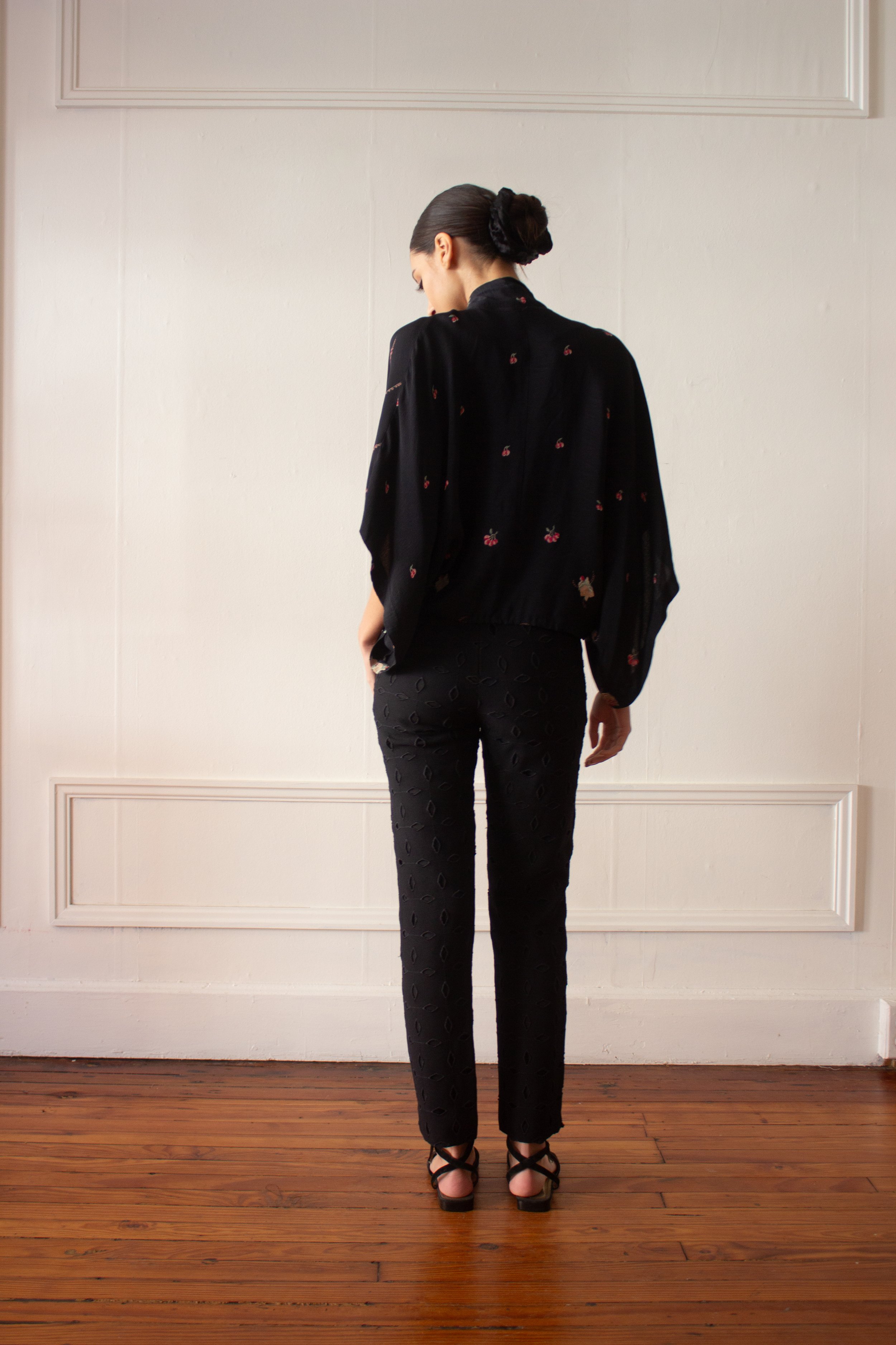kimono top (1 of 4).jpg