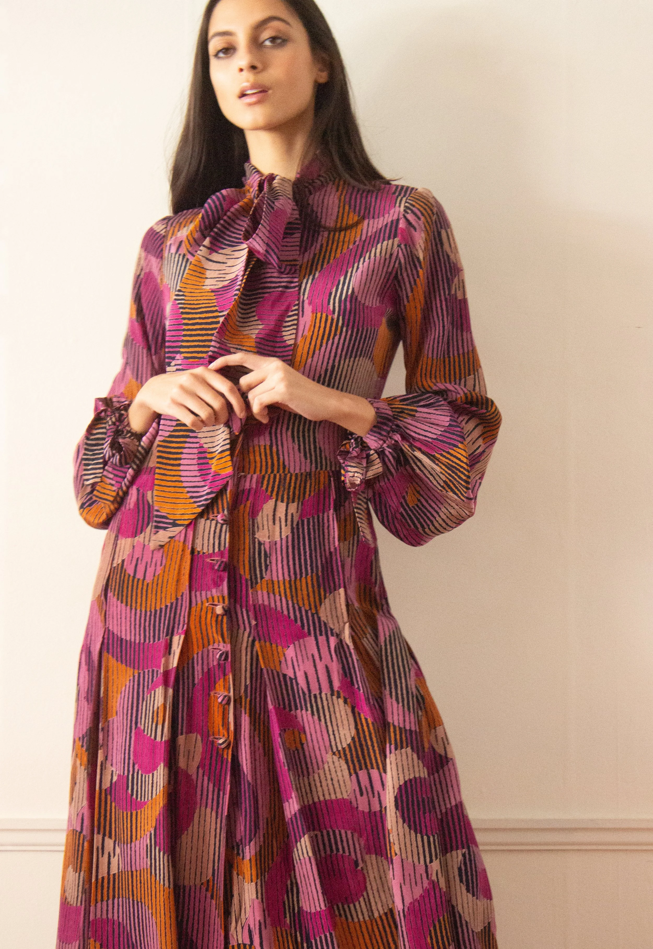 chloe ish silk dress (3 of 10).jpg