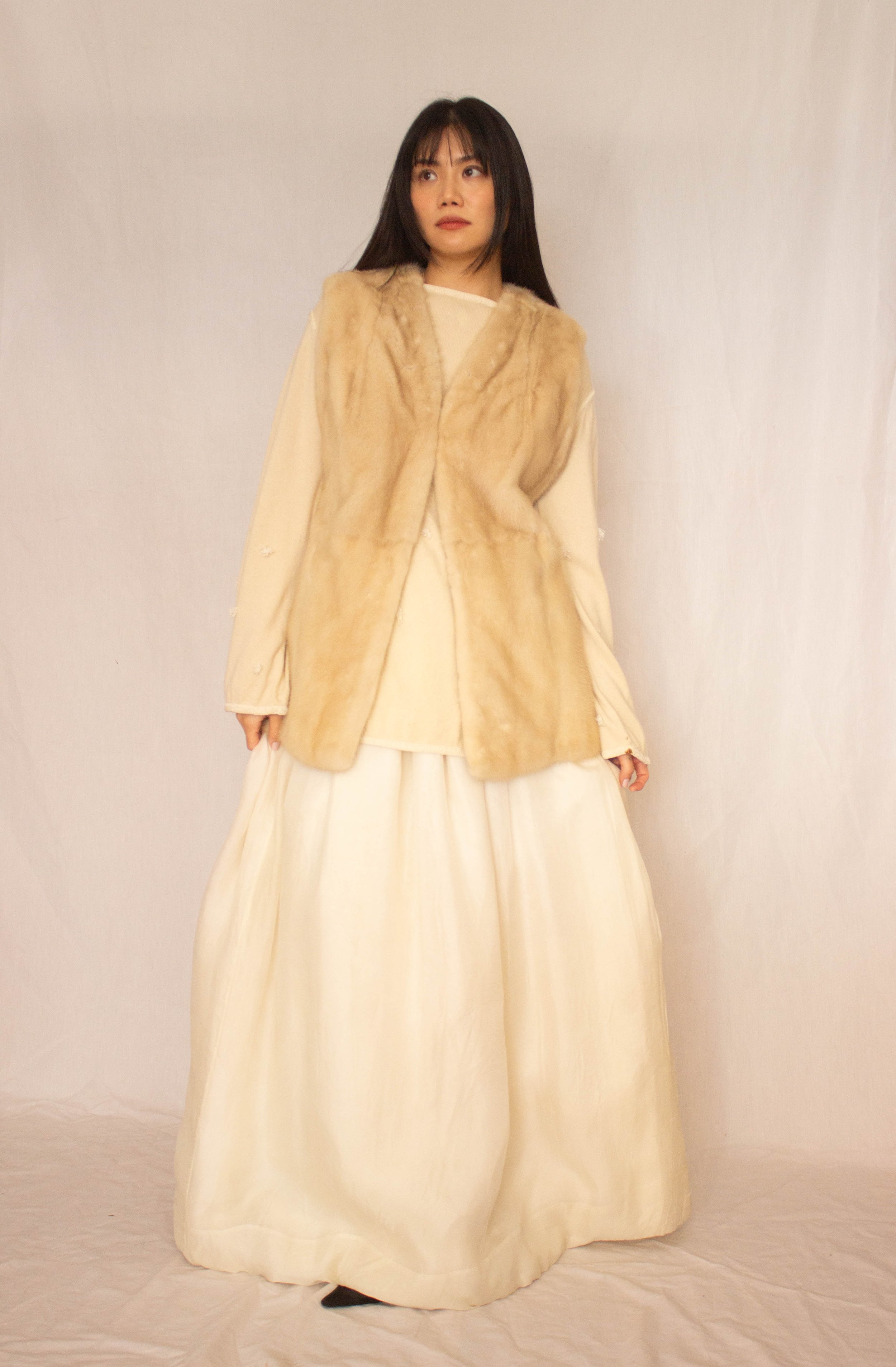 fur vest (4 of 5).jpg