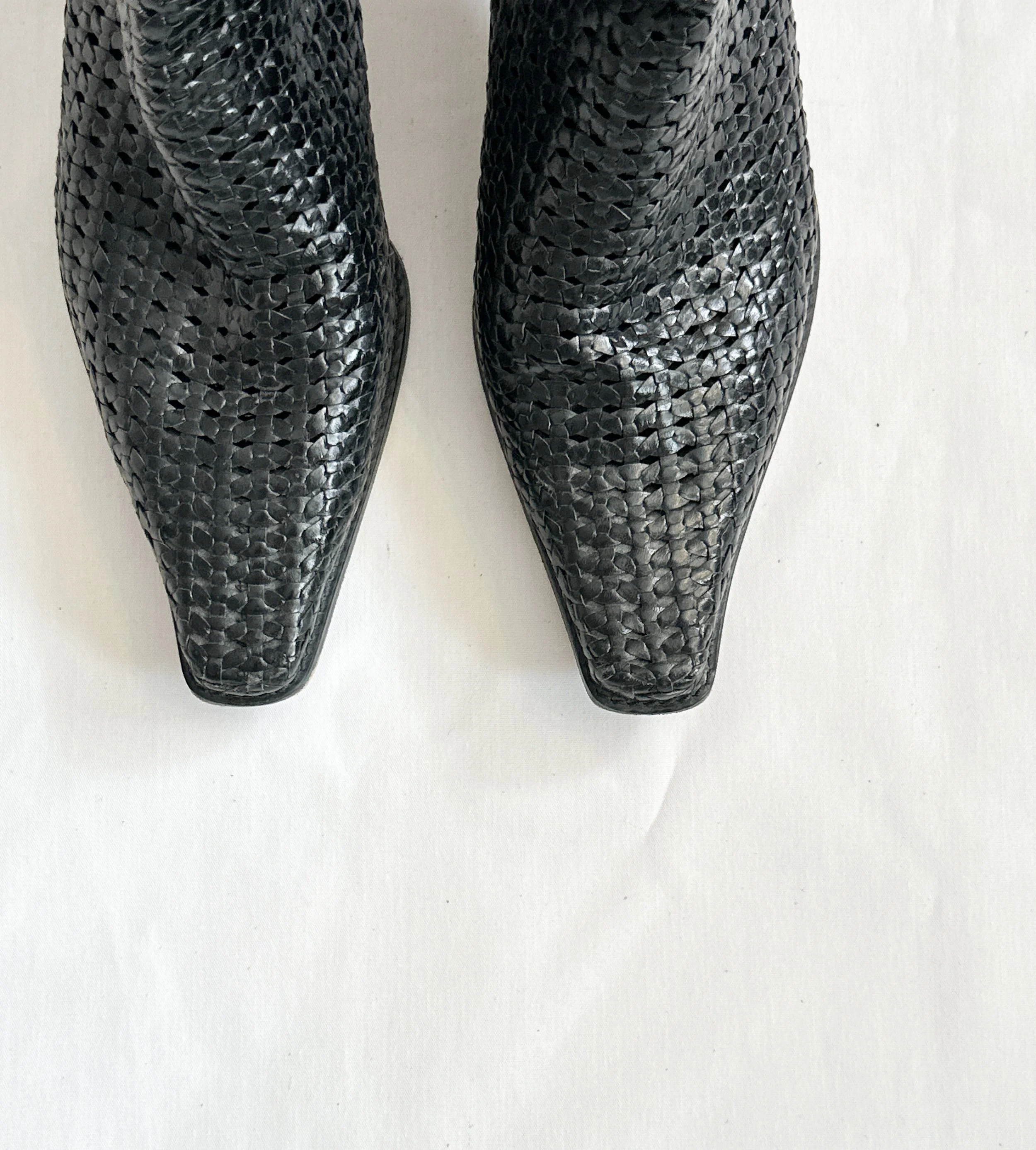 stuart weitzman (4 of 4).jpg
