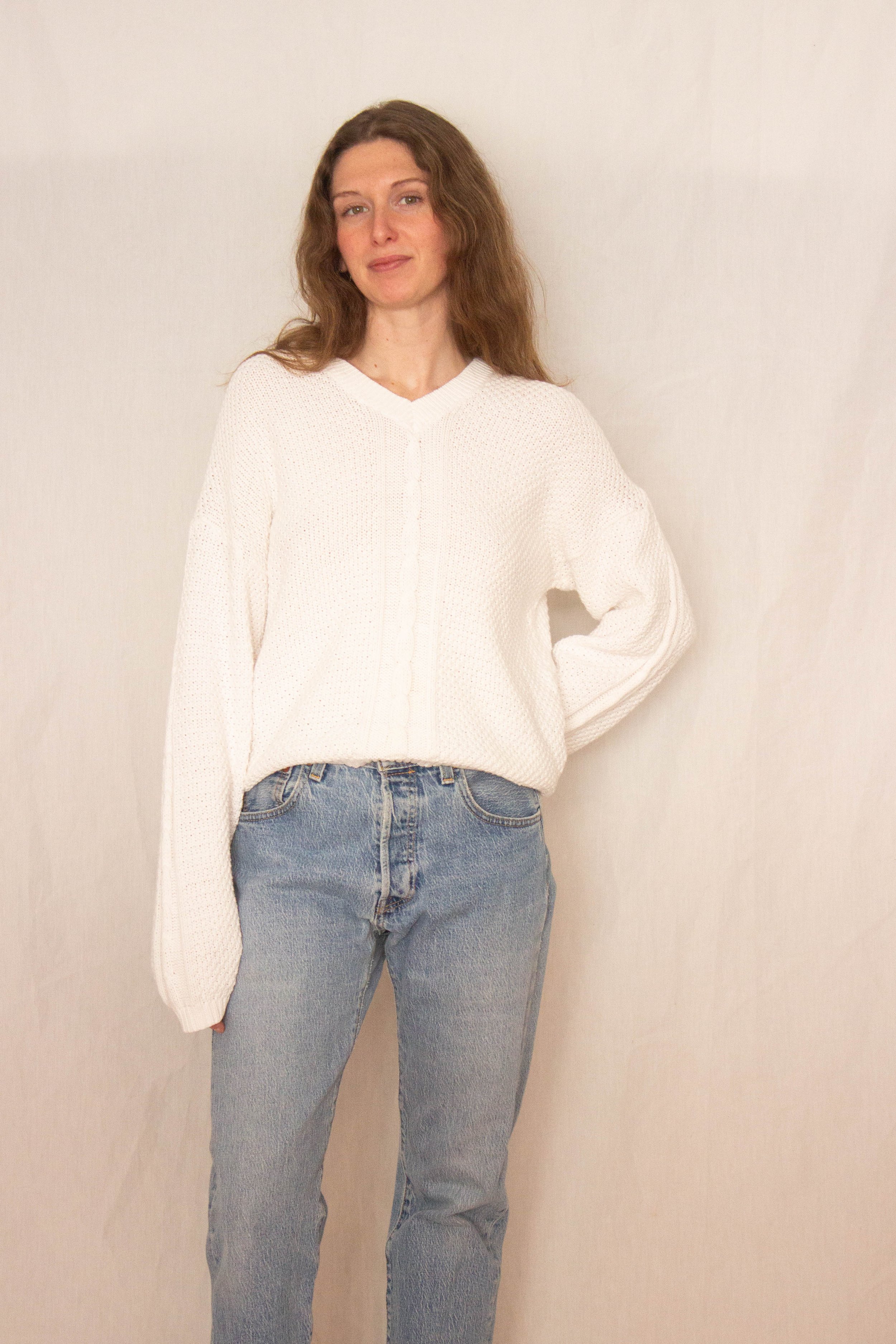 skyr ssweater (1 of 3).jpg