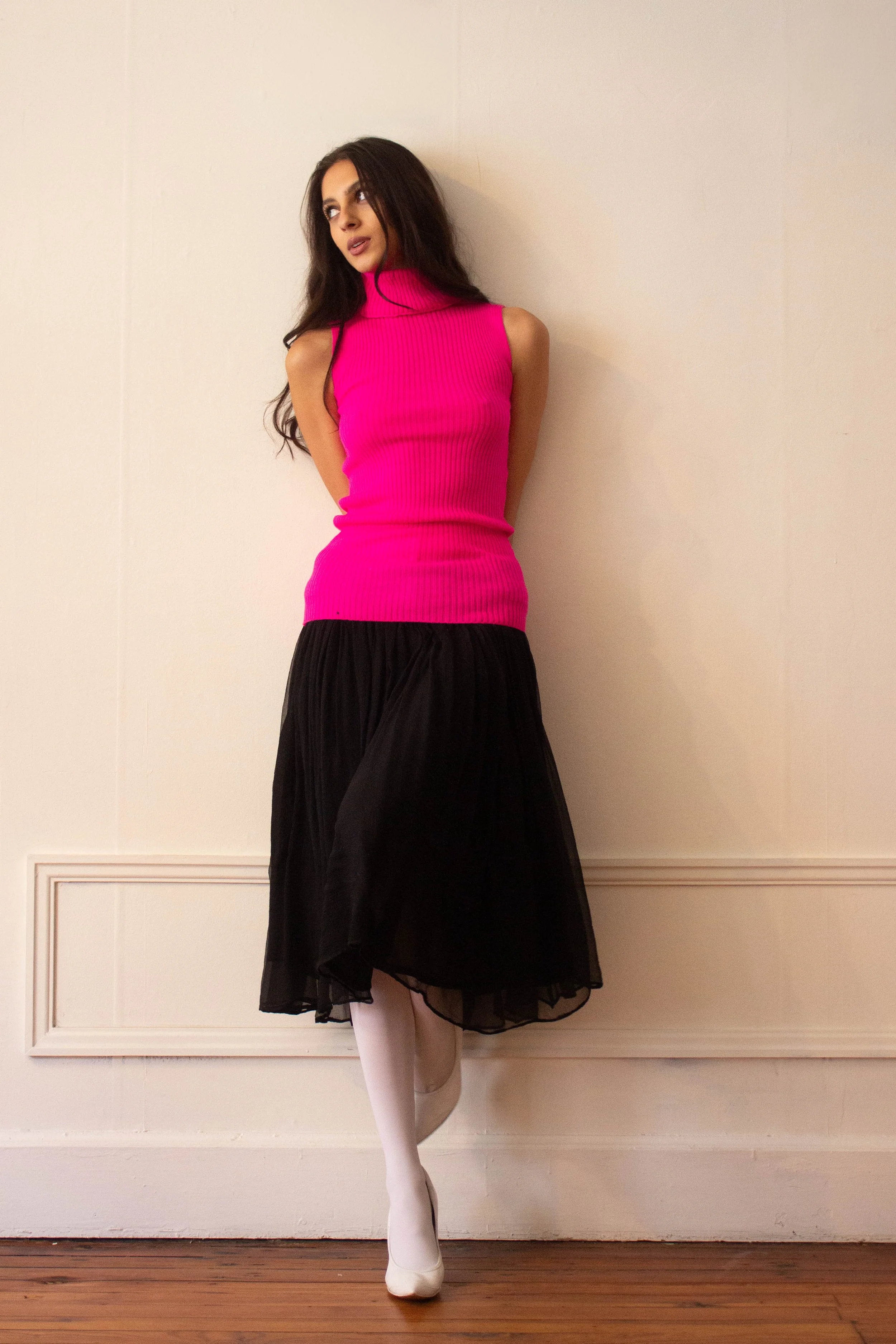 sleeveless knit (6 of 10).jpg