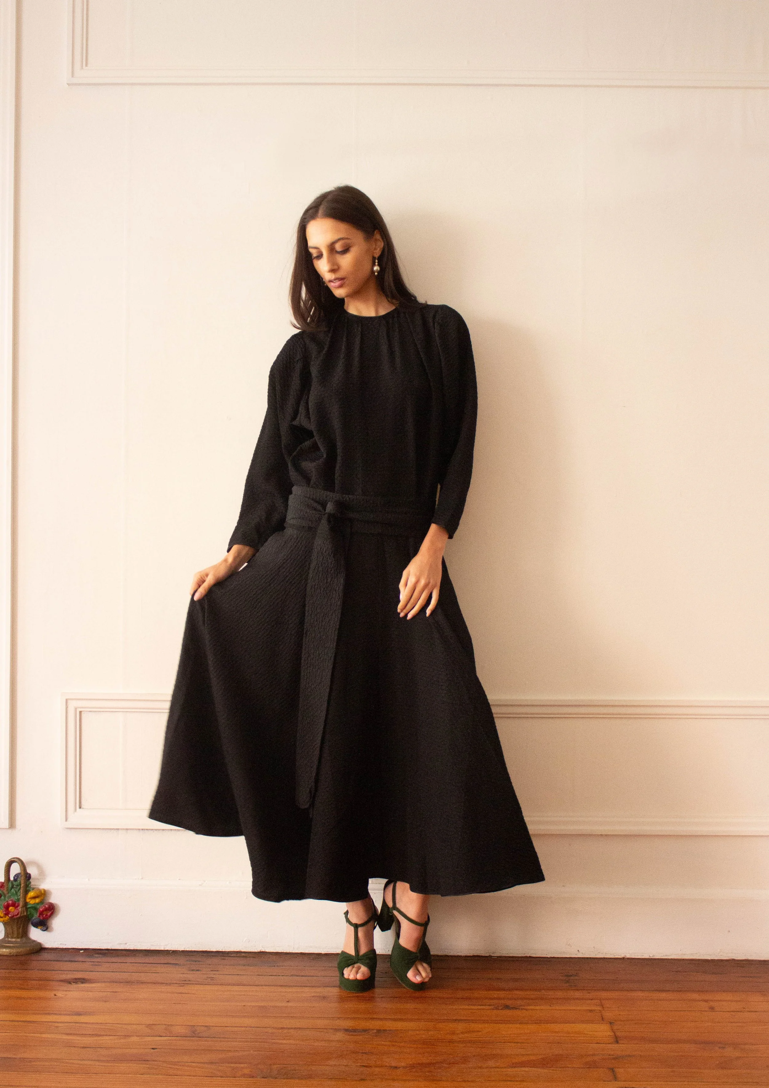 black drop waist (1 of 7).jpg