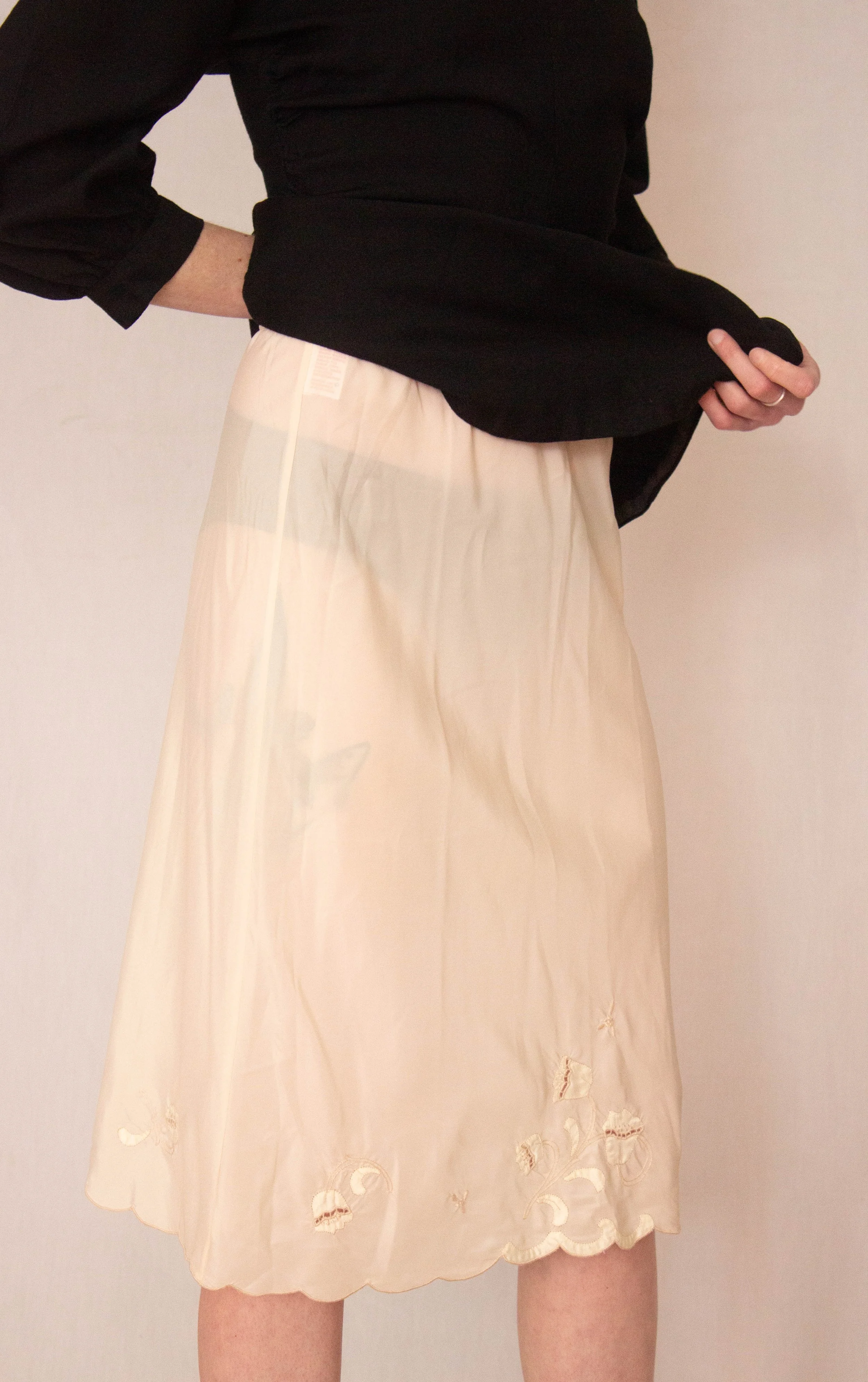 slip skirt (7 of 7).jpg