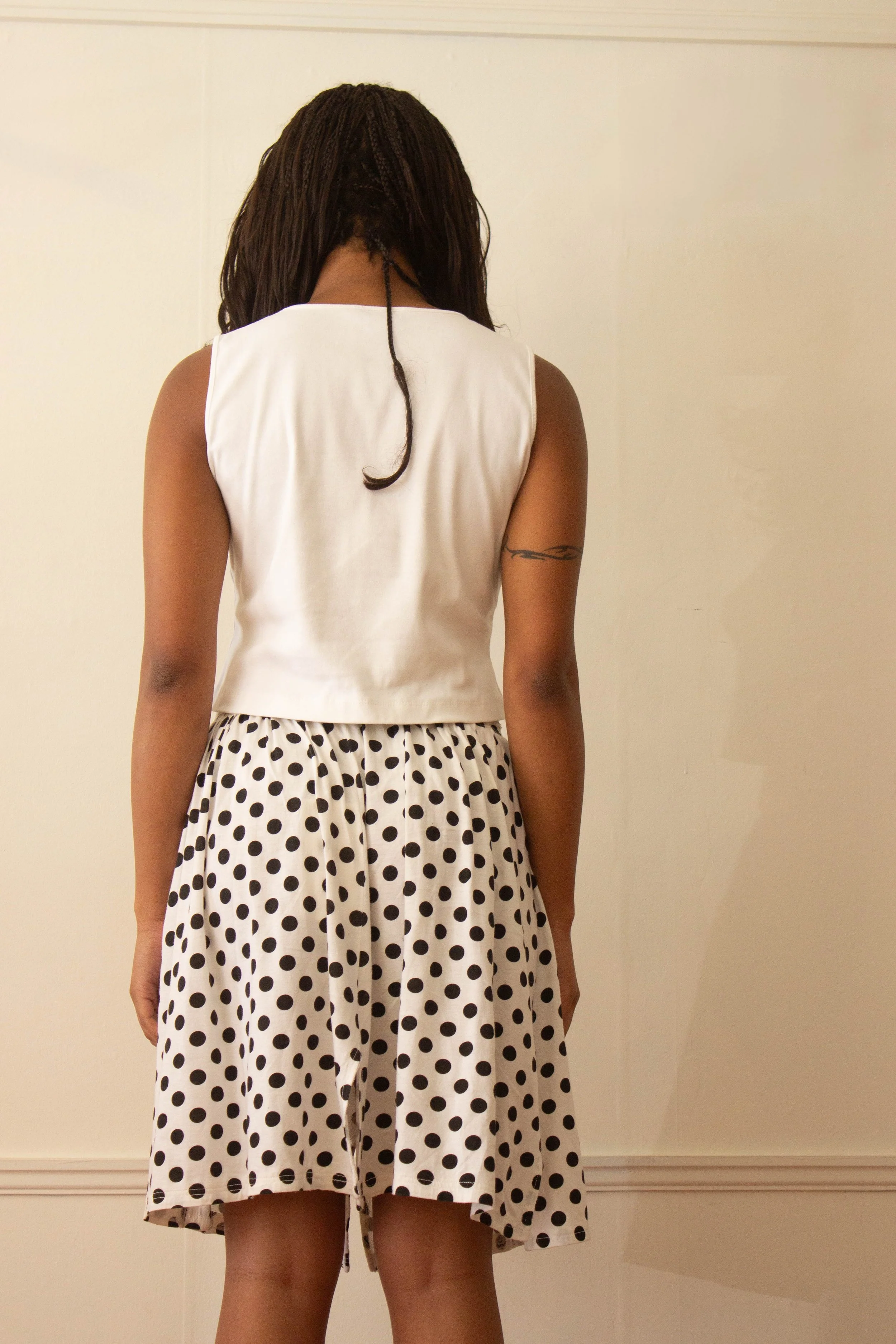 white polka dot skirt (5 of 5).jpg (Copy)