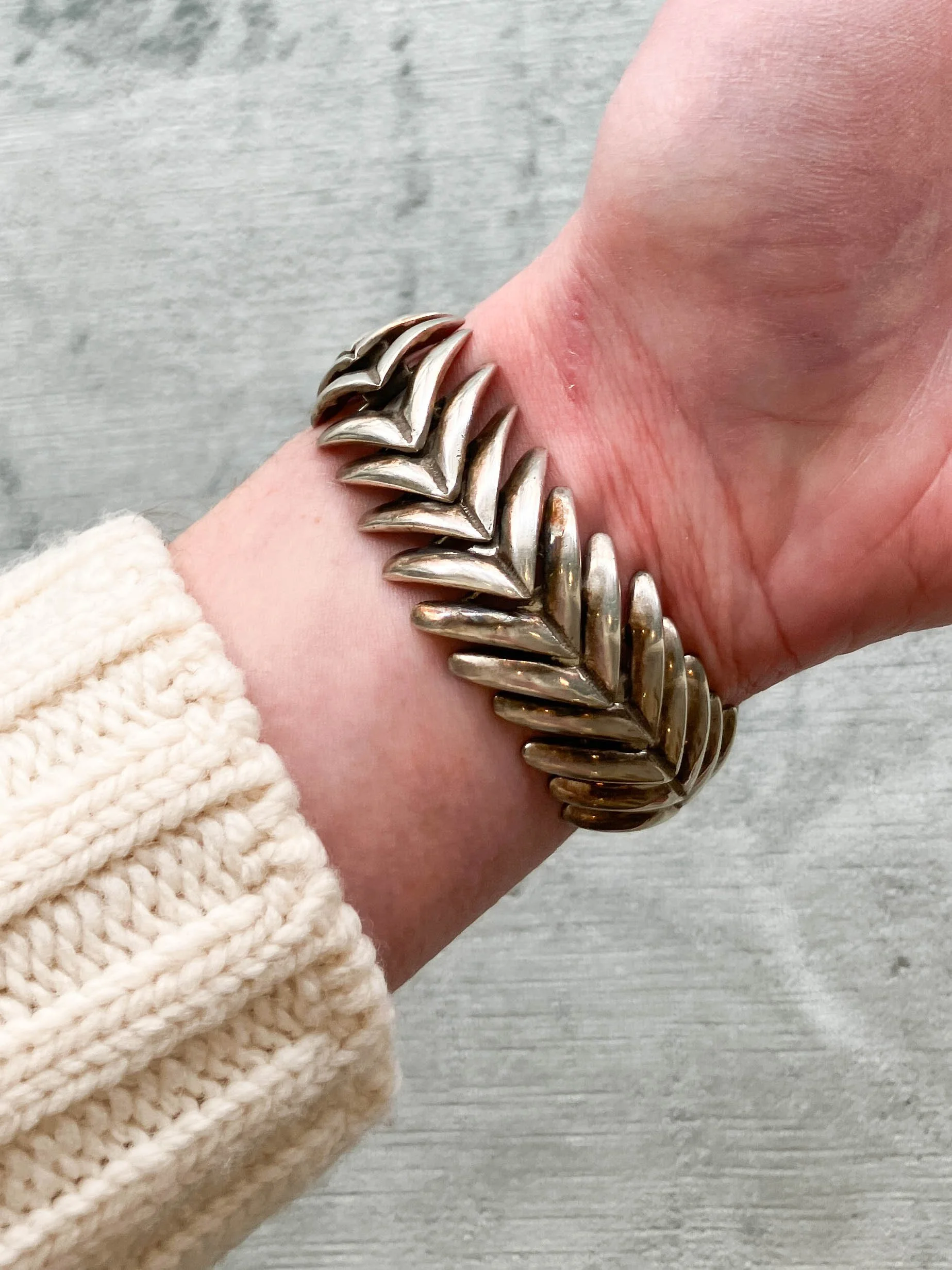 fish bracelet (6 of 6).jpg