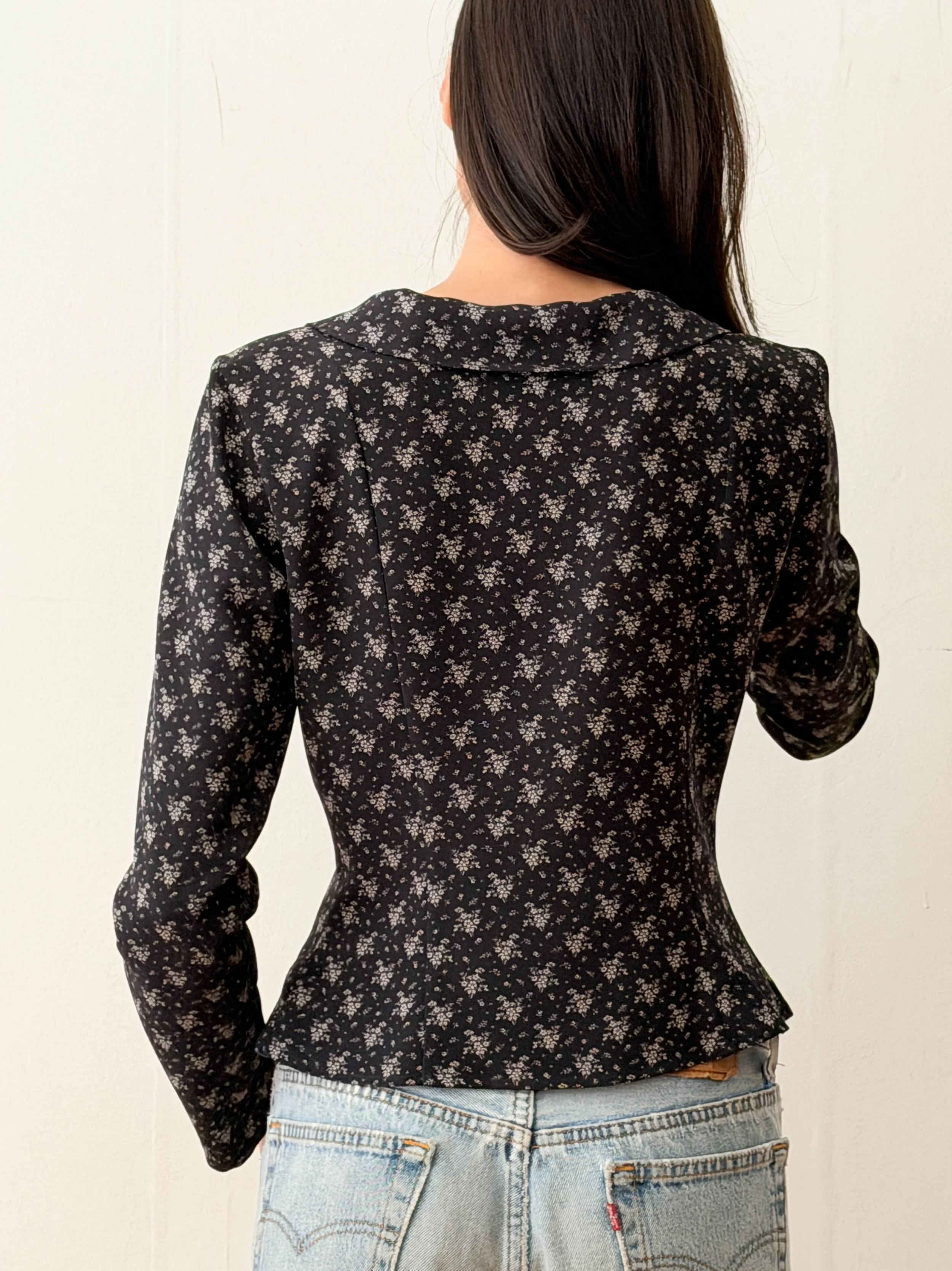 ditsy top (4 of 4).jpg