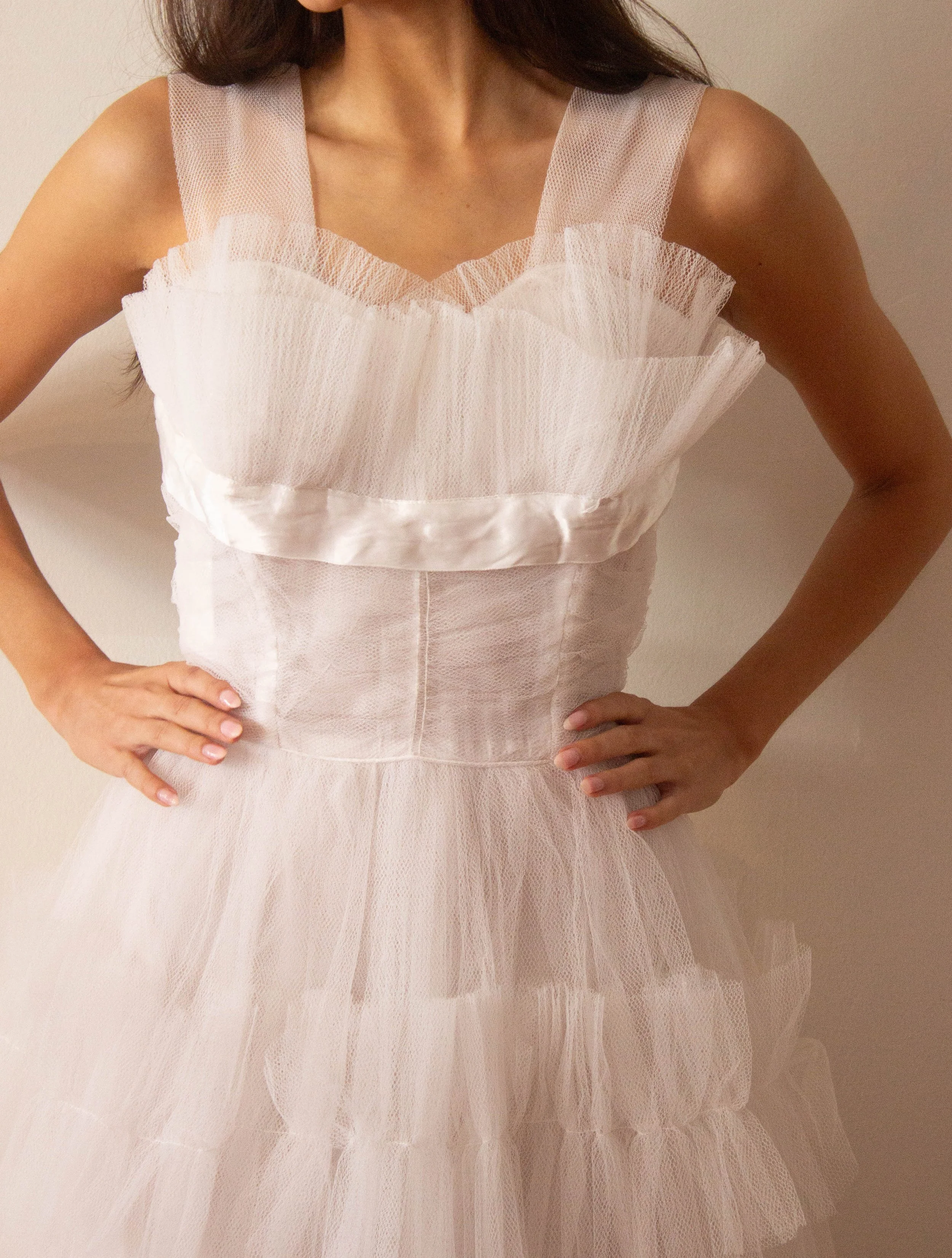 1950s tulle dress (3 of 4).jpg