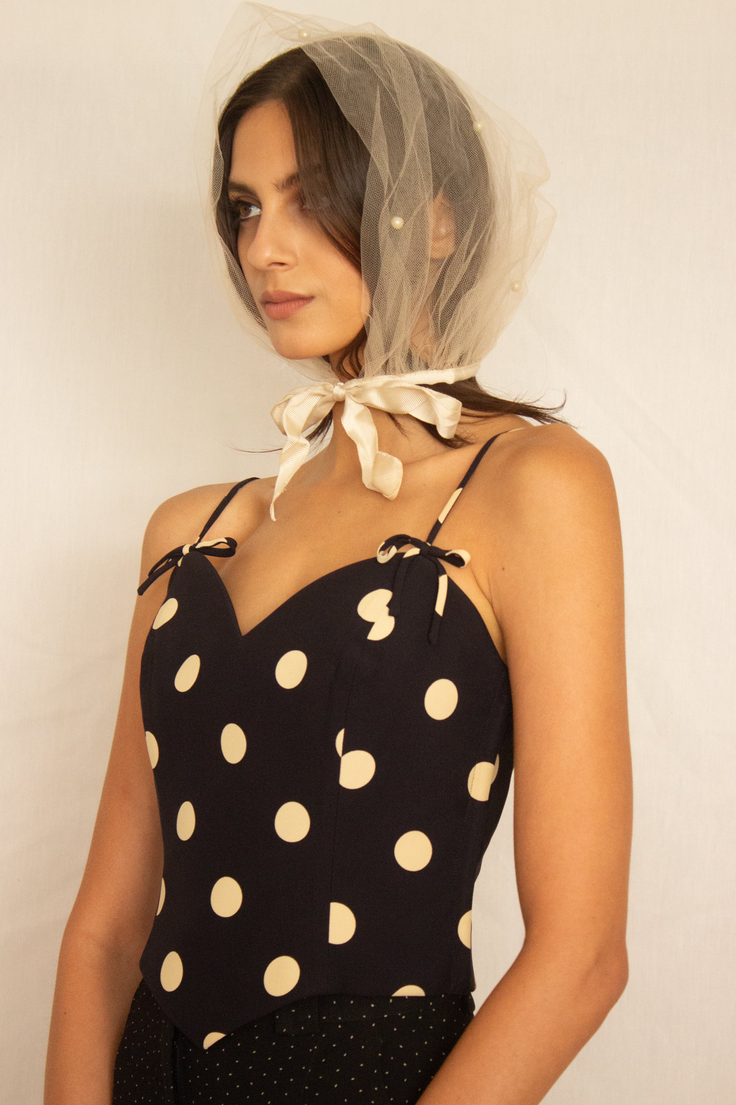 polka dot outfit (5 of 8).jpg