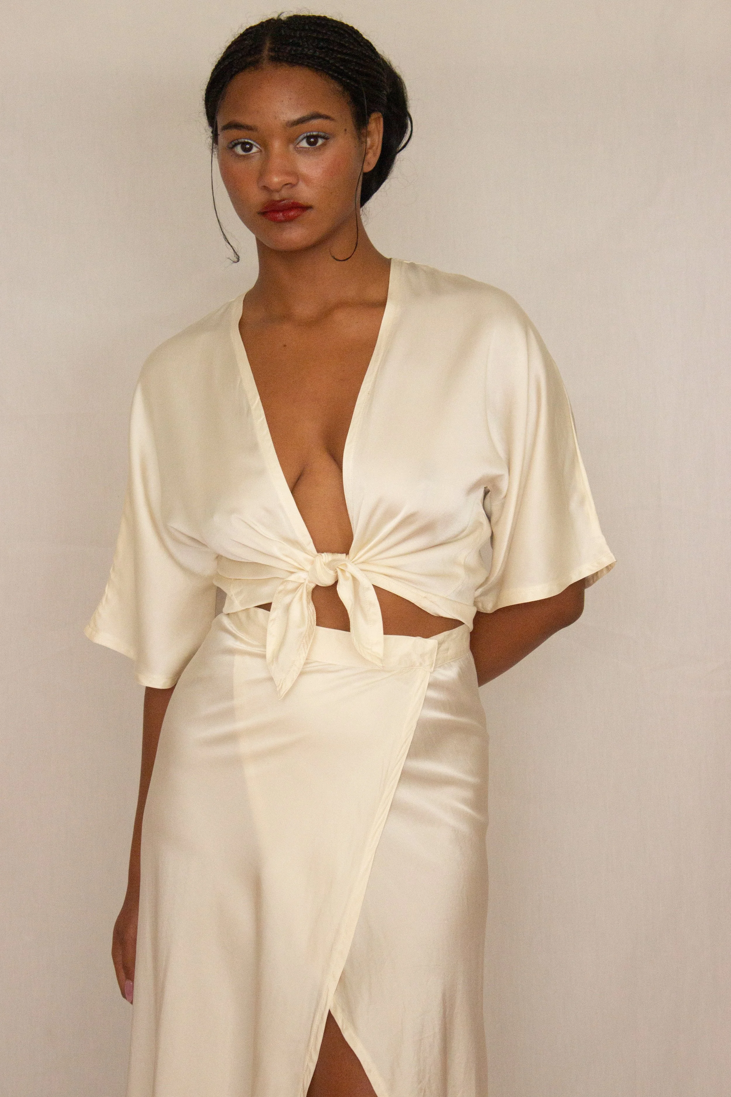 1980s silk charmeuse creme (2 of 6).jpg