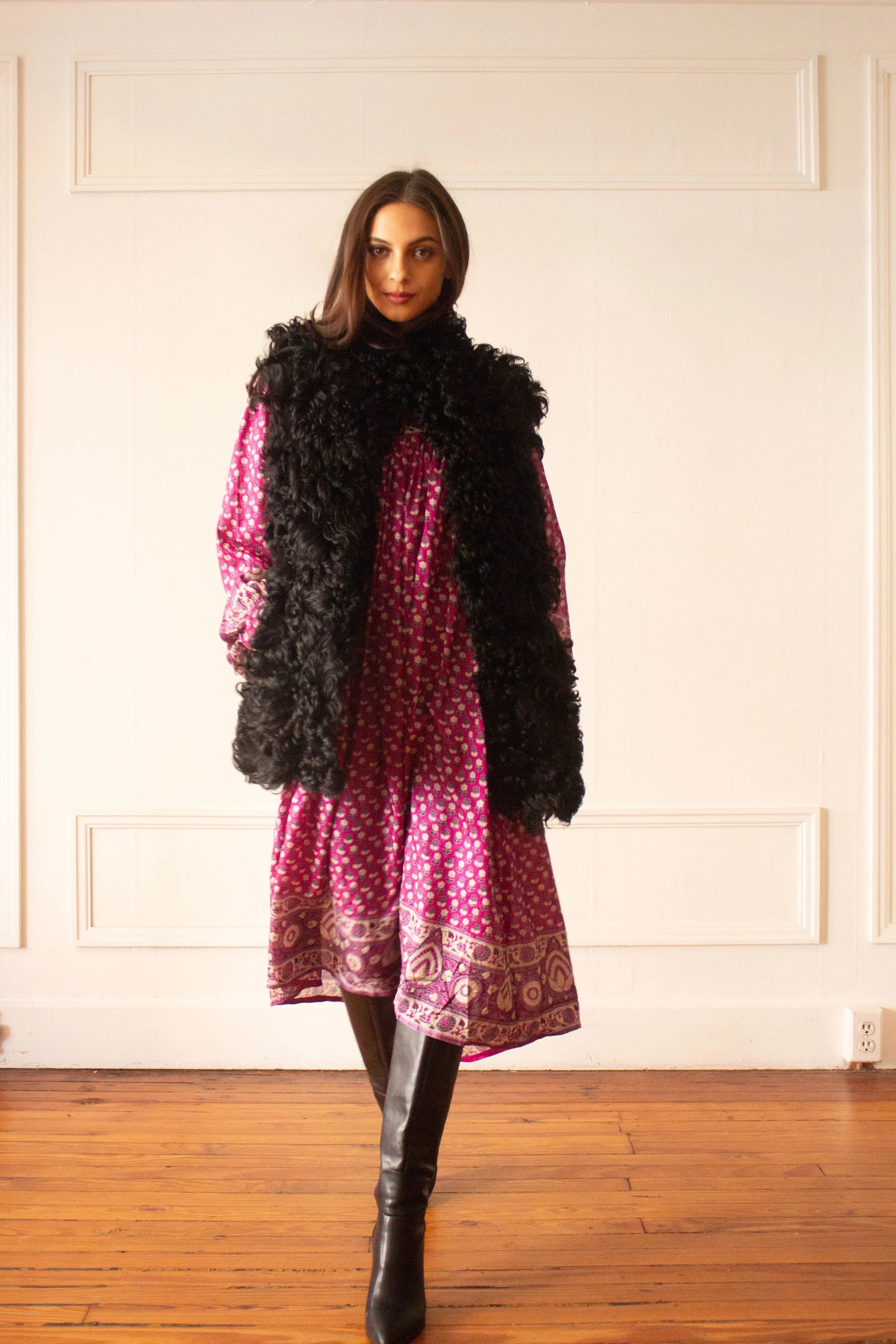 silk her majester plus curly lamb (2 of 2).jpg