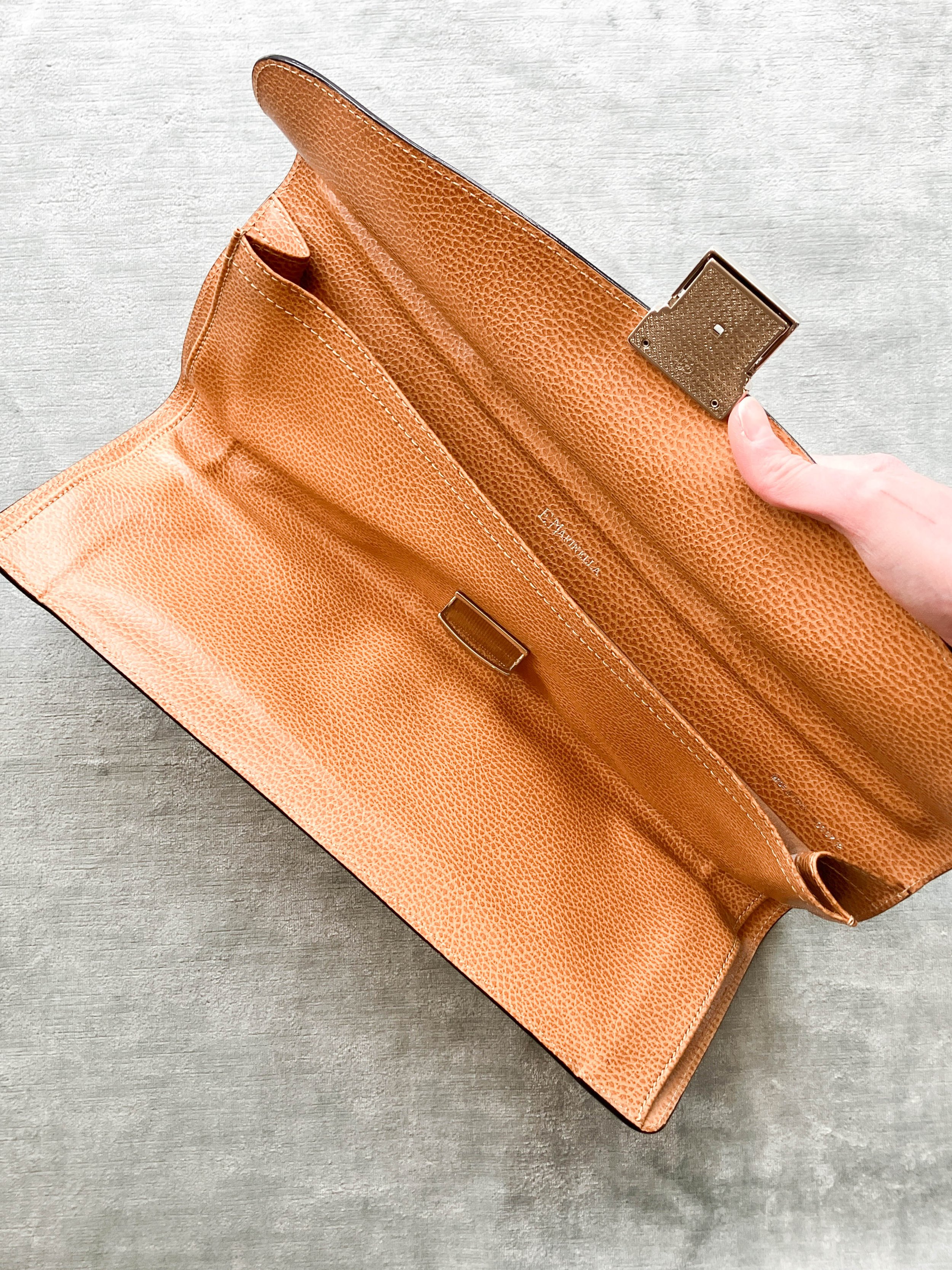 tan clutch (5 of 8).jpg