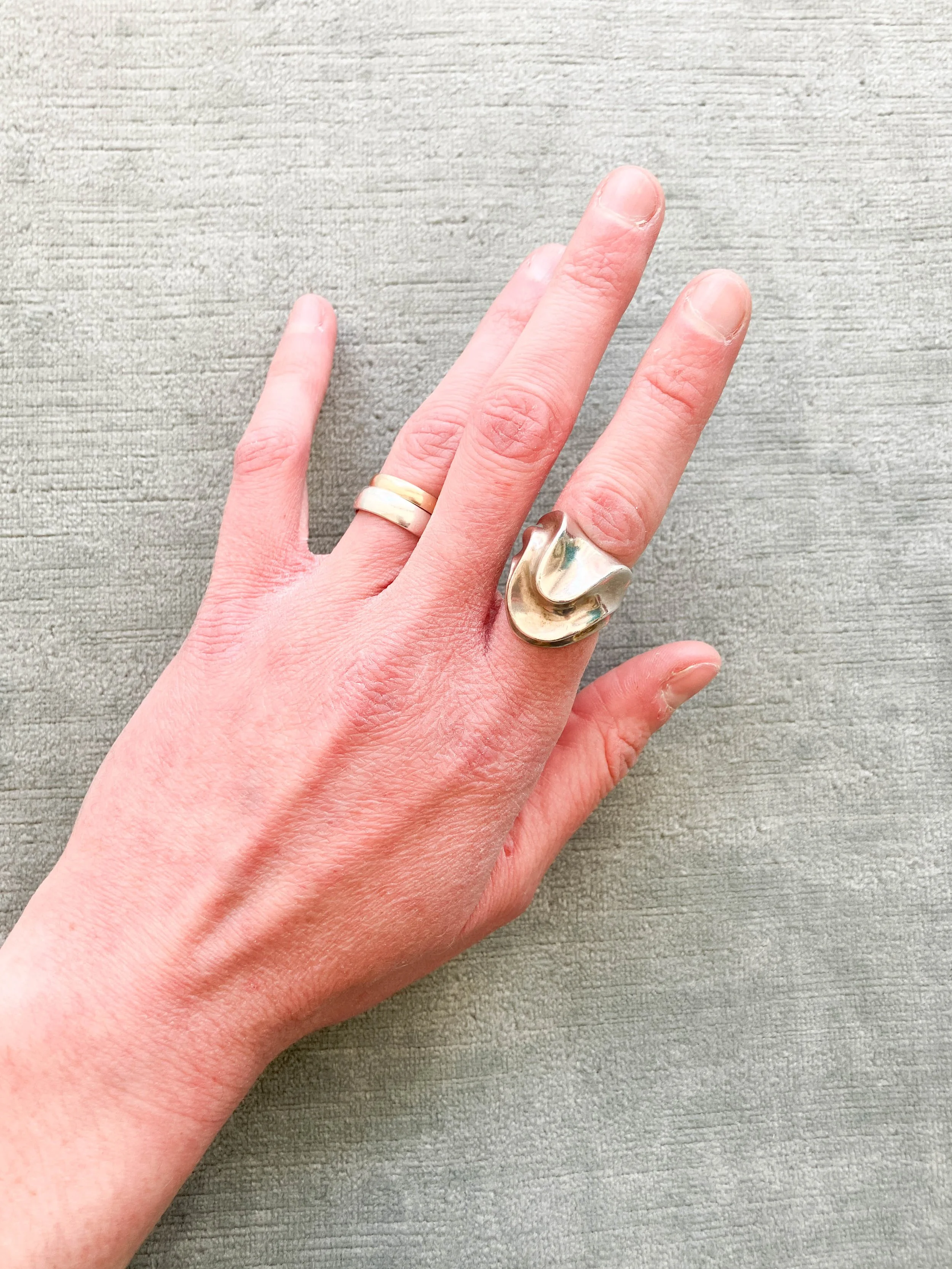 sterling wave ring (3 of 3).jpg