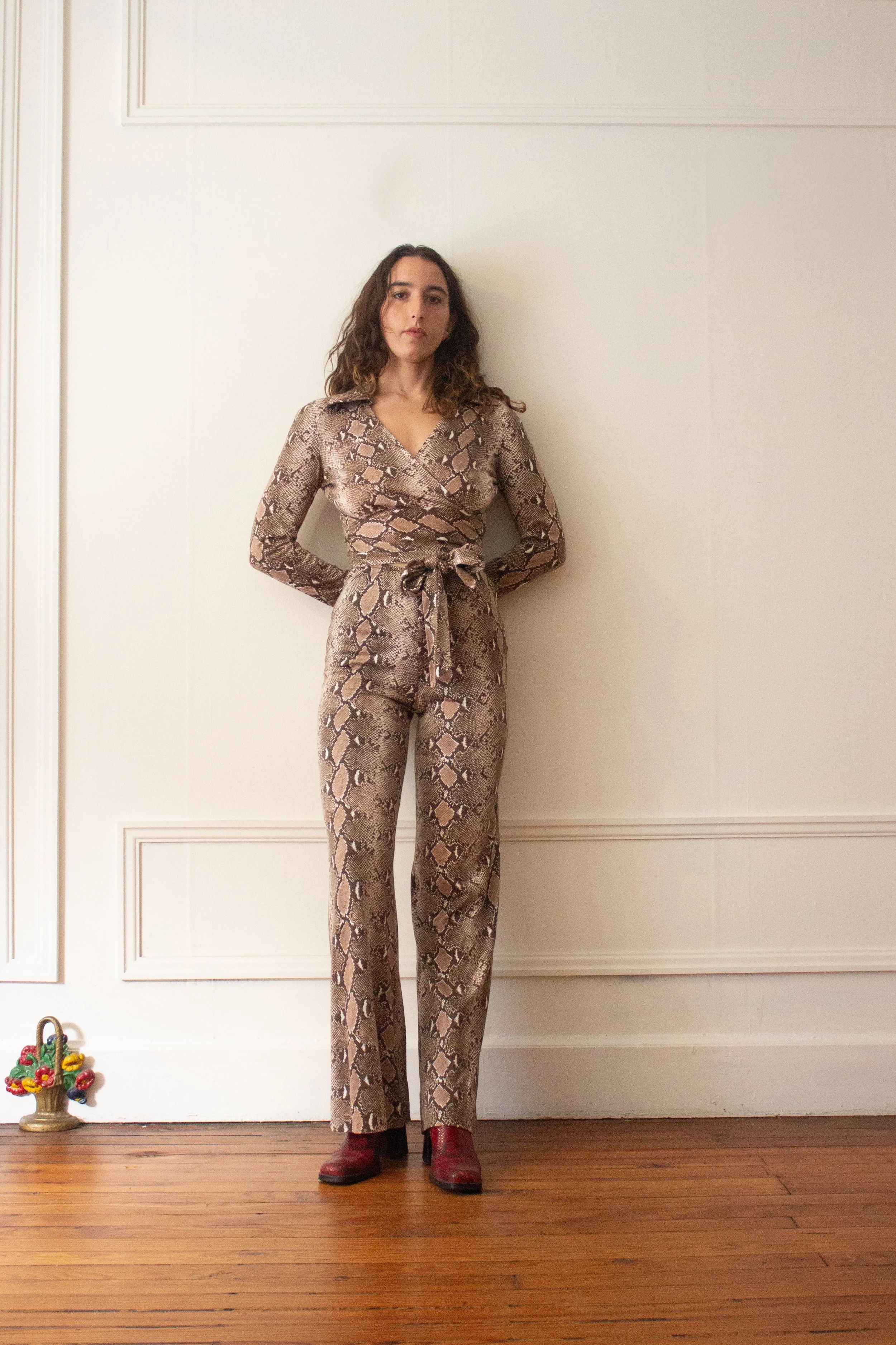 snakeskin suit (2 of 6).jpg