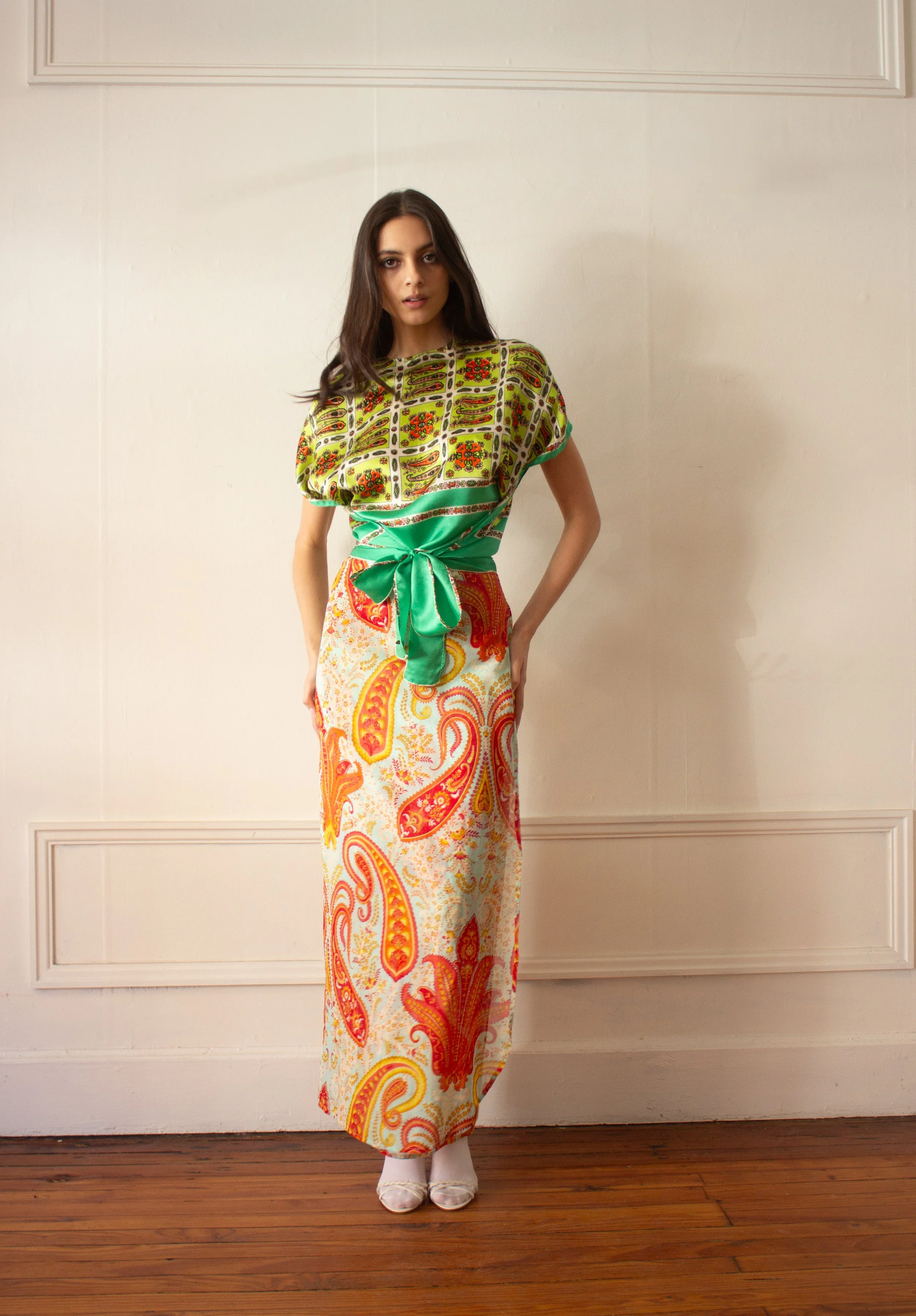silk top and tempesta skirt (2 of 7).jpg